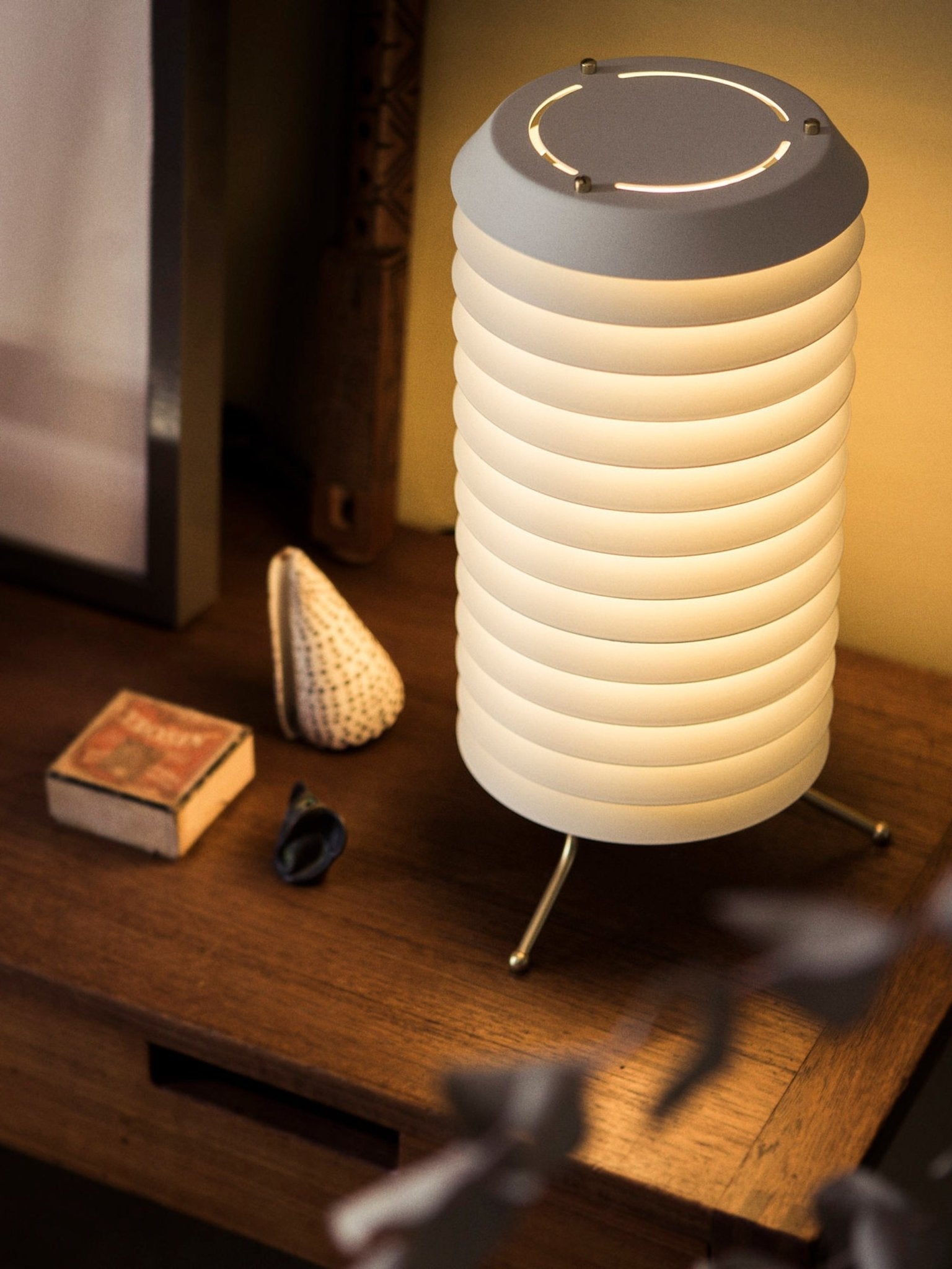 Kora Lattice Scandinavian Table Lamp - Letslighting