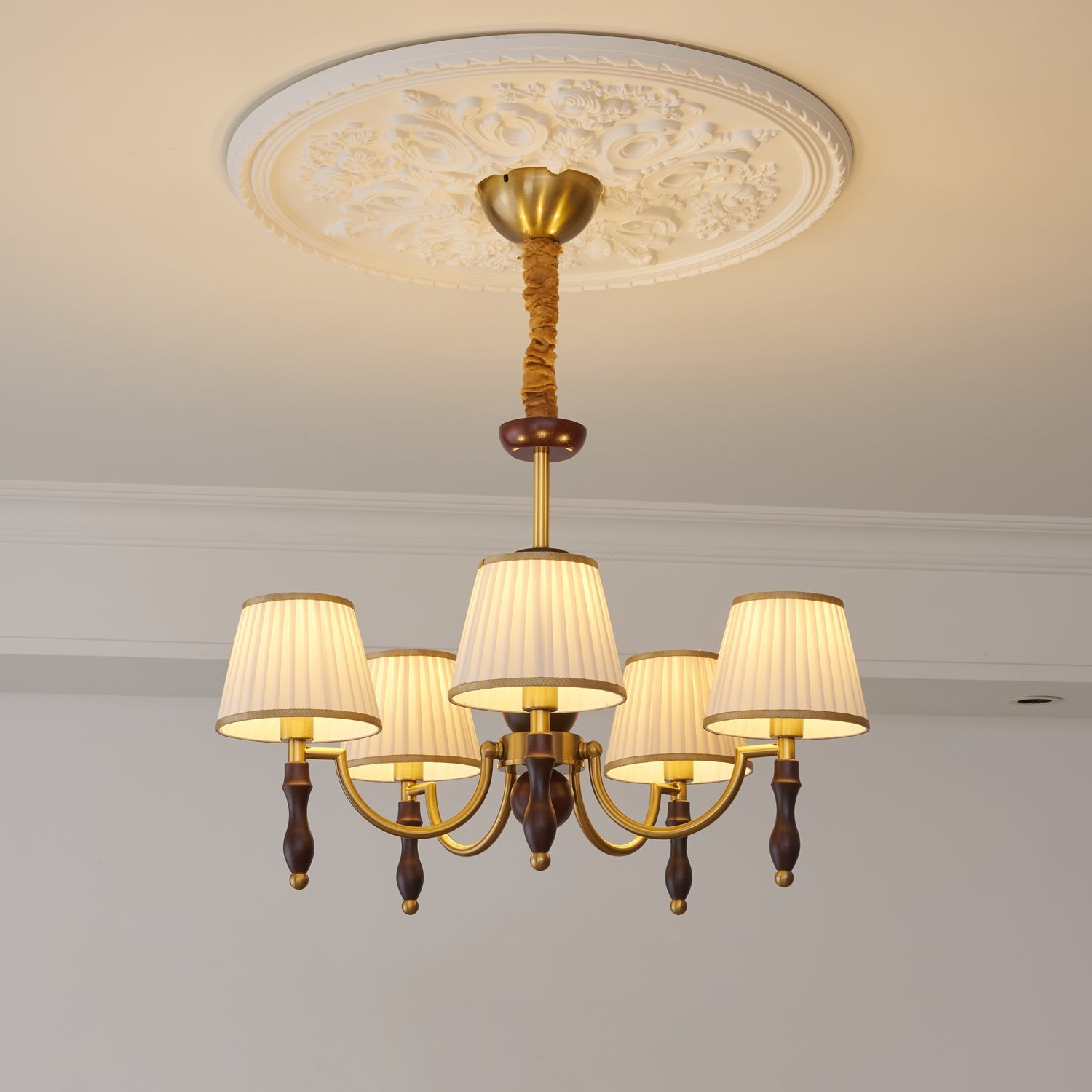 Lustra Chandelier Floral Shades and Walnut - Letslighting