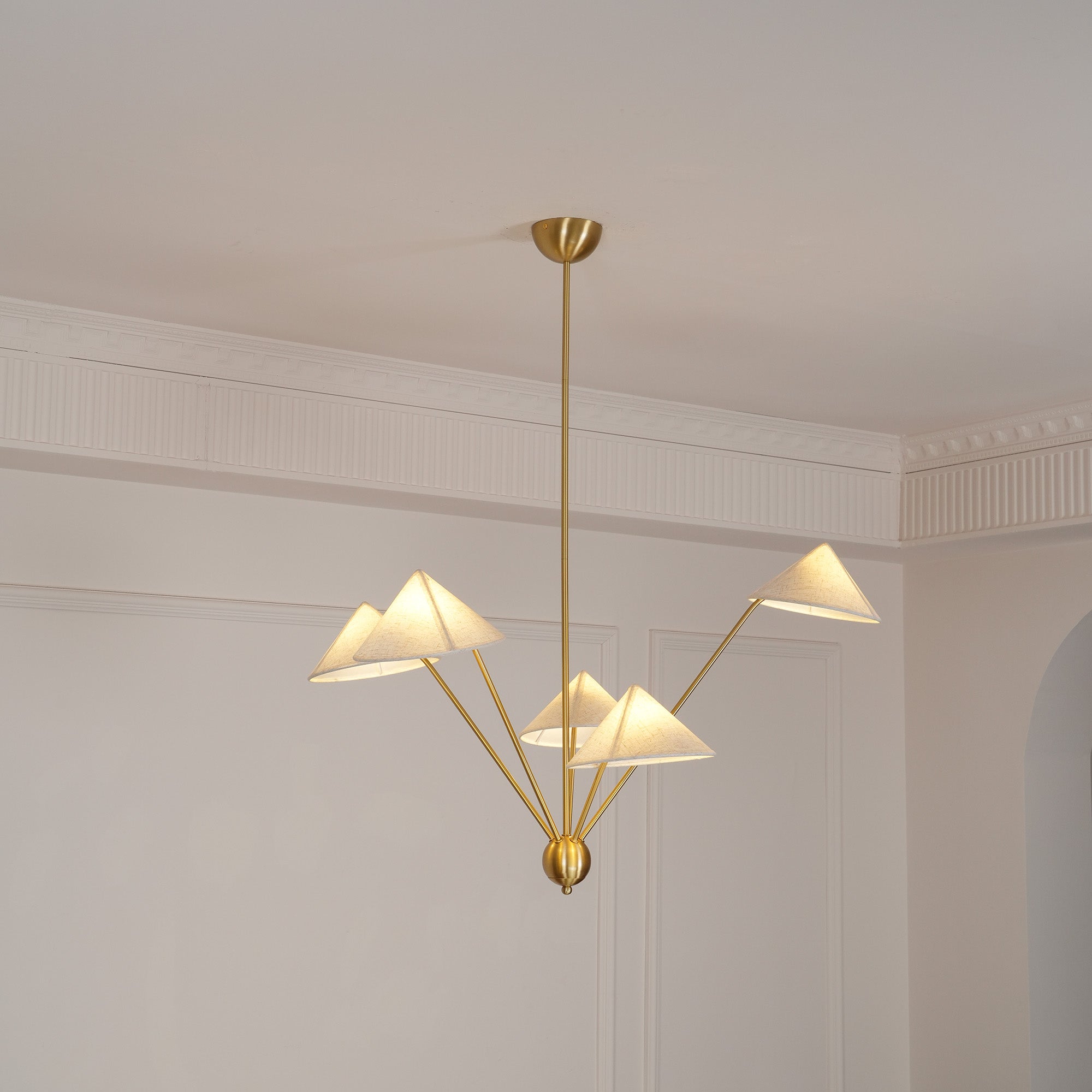 Lustra Chandelier Brass Curved Beige - Letslighting