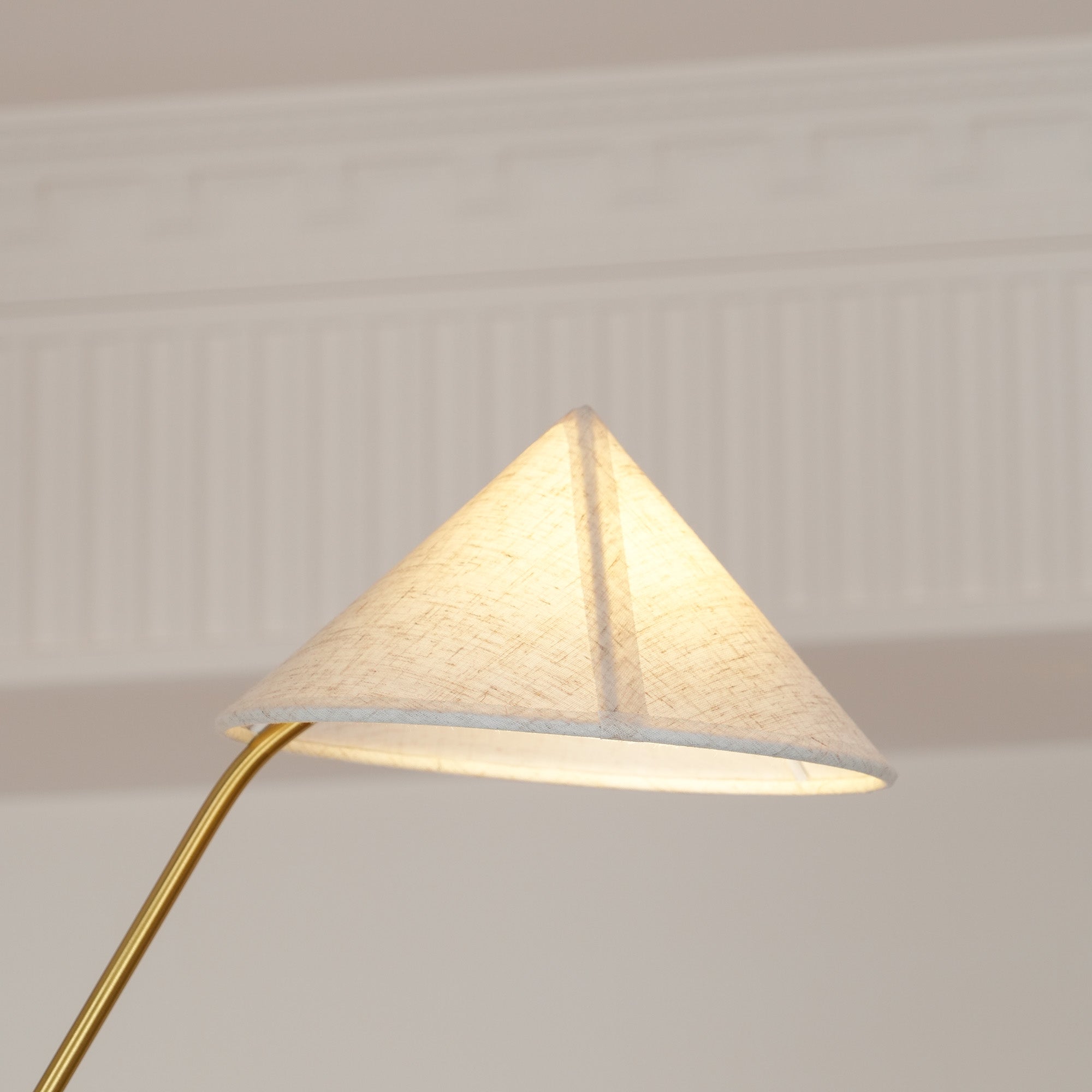 Lustra Chandelier Brass Curved Beige - Letslighting