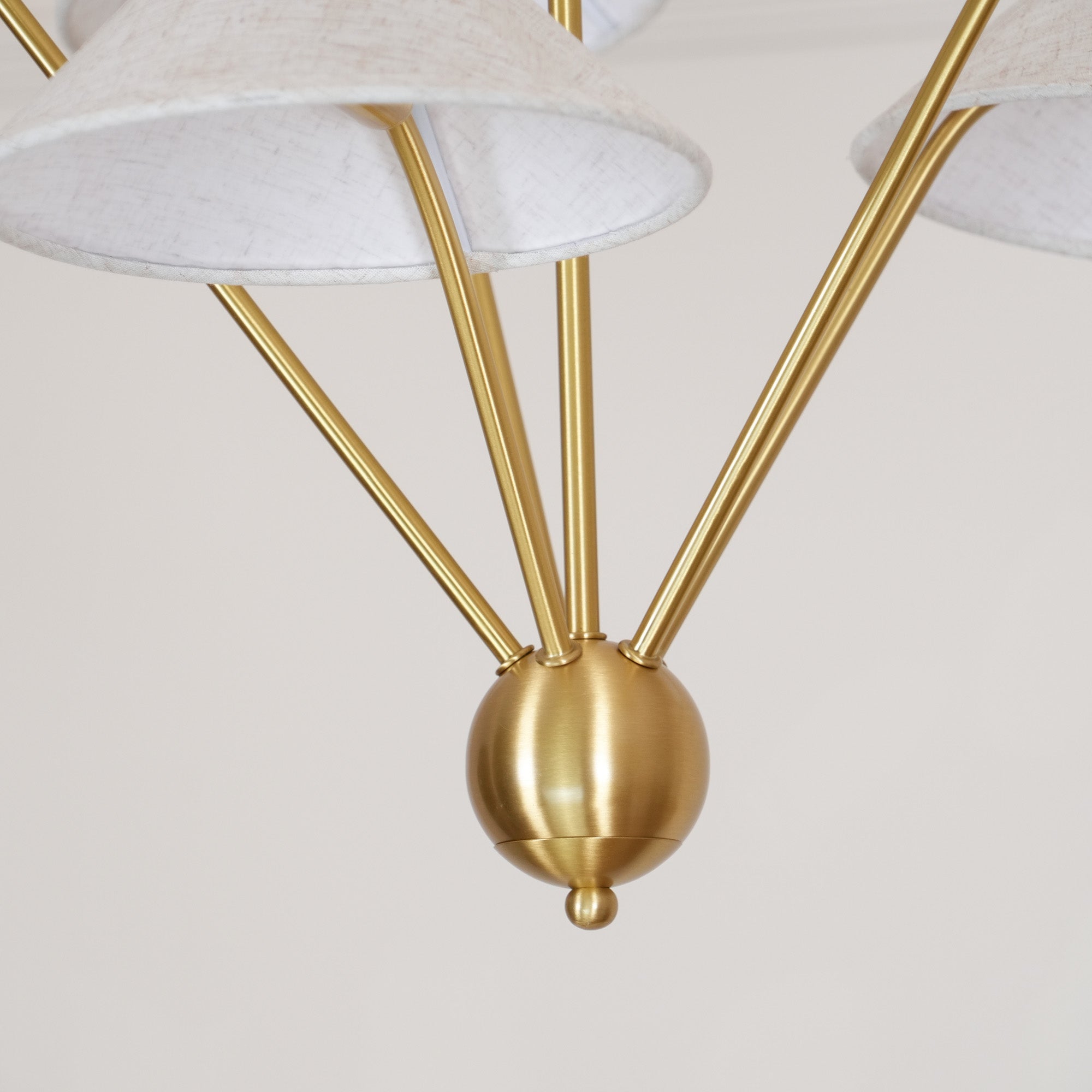 Lustra Chandelier Brass Curved Beige - Letslighting