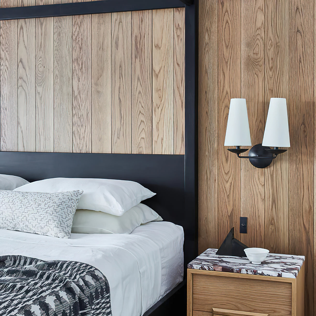 Avraee Modern Minimalist Brass Fabric Wall Lamp - Letslighting