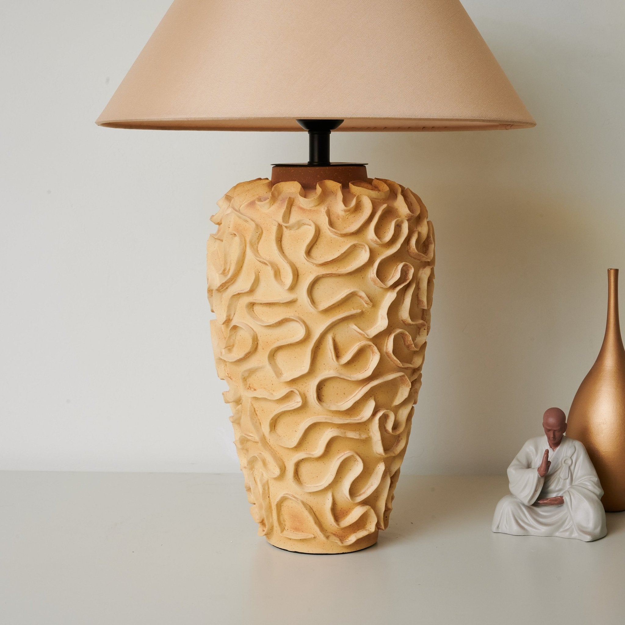 Isaac Vintage Ceramics Table Lamp - Letslighting