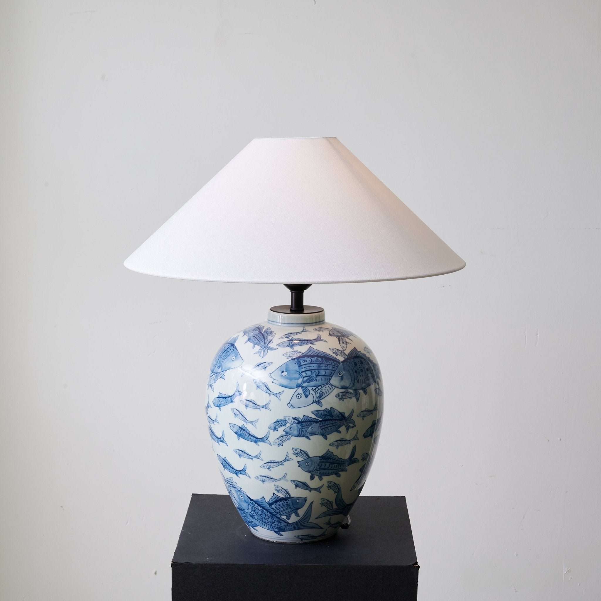 Orlyss Fabric Traditional Table Lamp - Letslighting