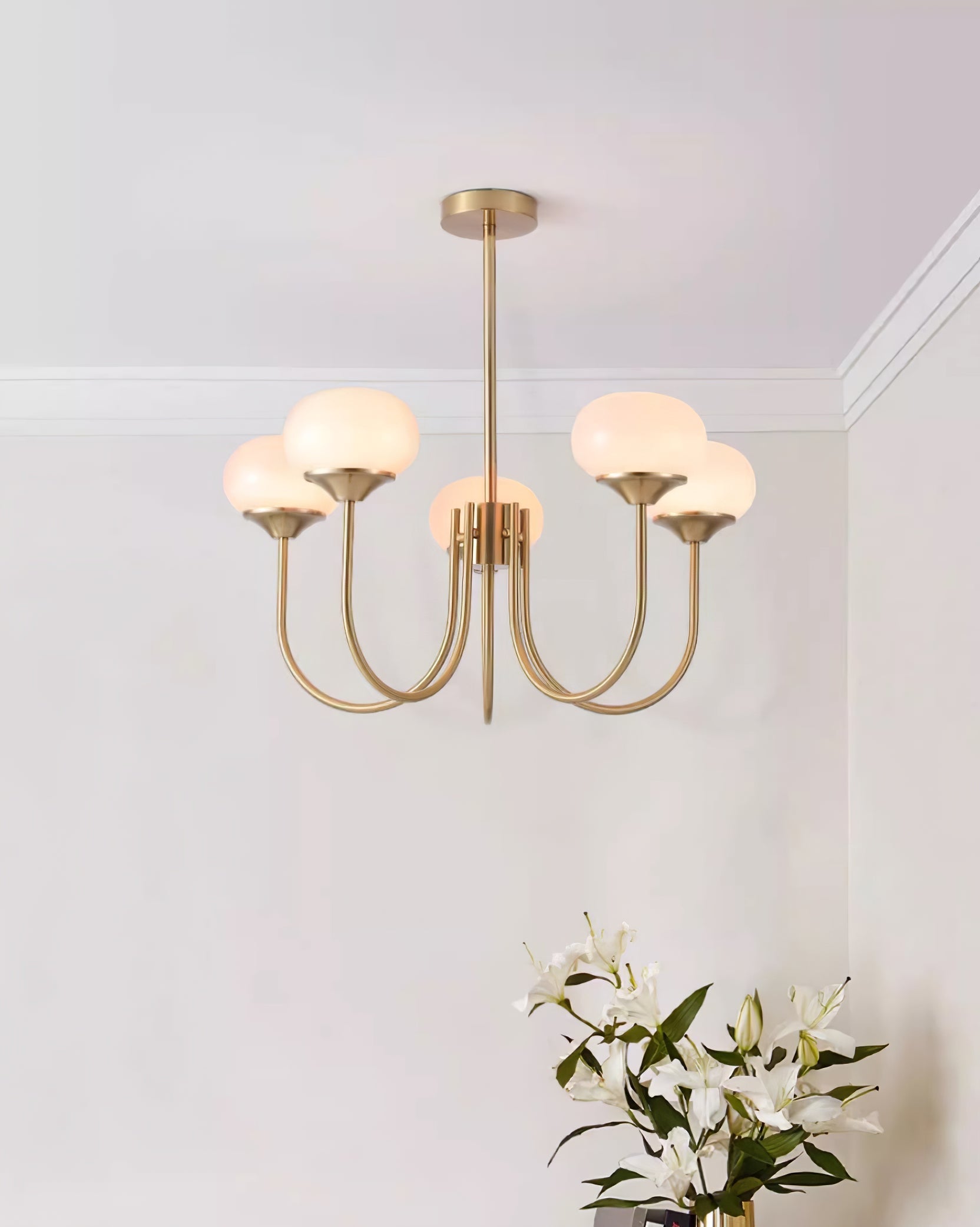 Lustra Chandelier Pink Glass Globe Gold - Letslighting