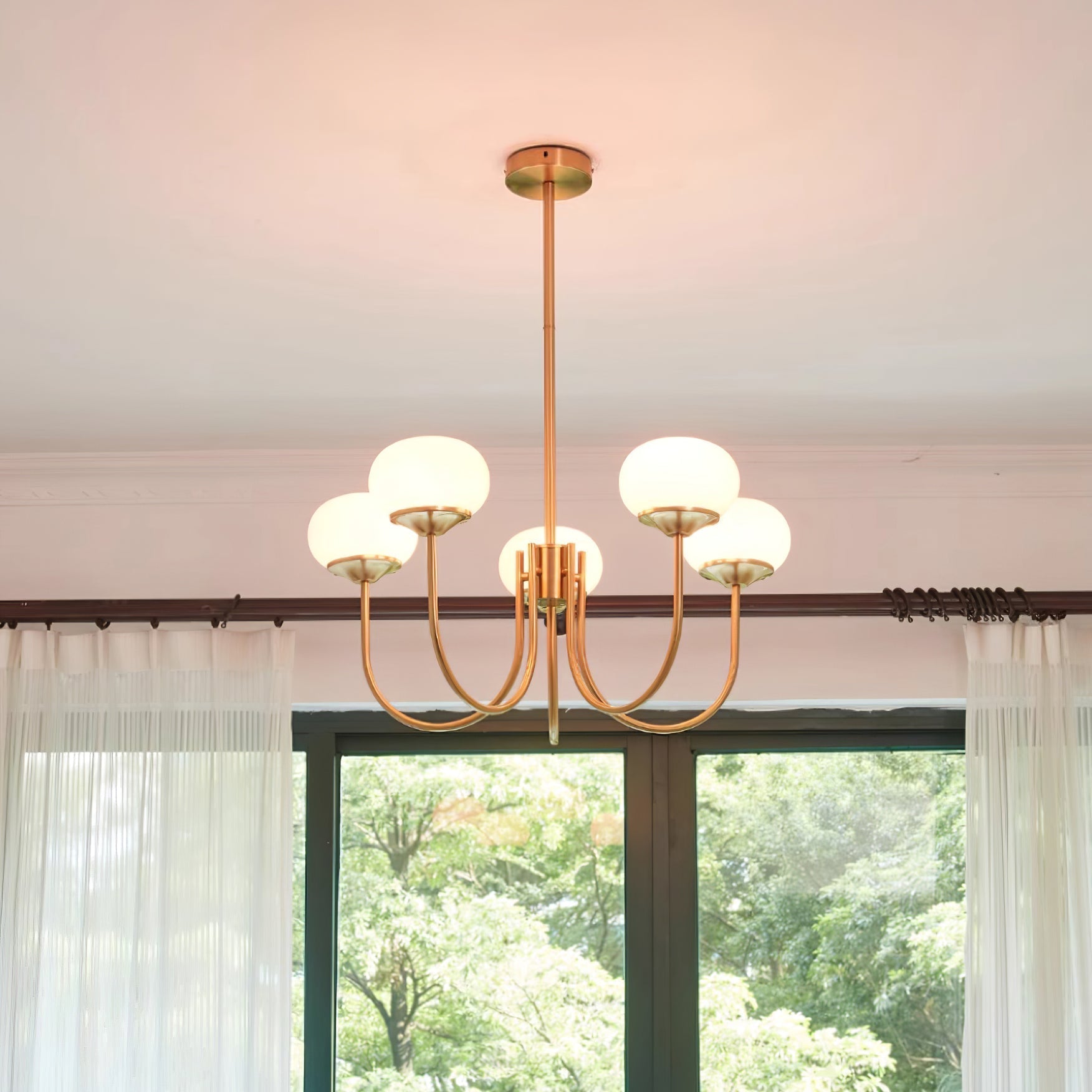 Lustra Chandelier Pink Glass Globe Gold - Letslighting