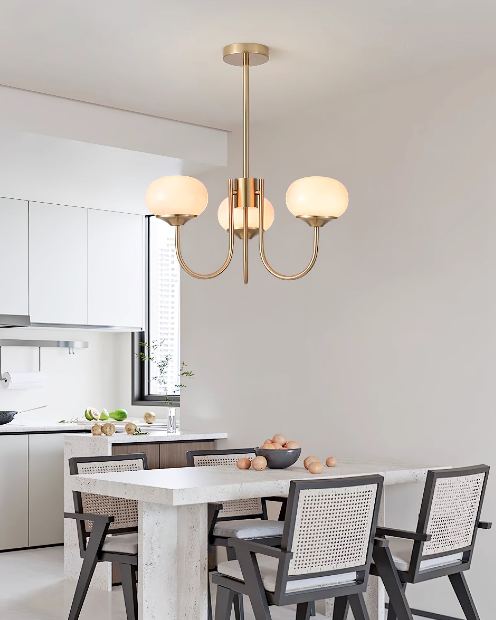 Lustra Chandelier Pink Glass Globe Gold - Letslighting