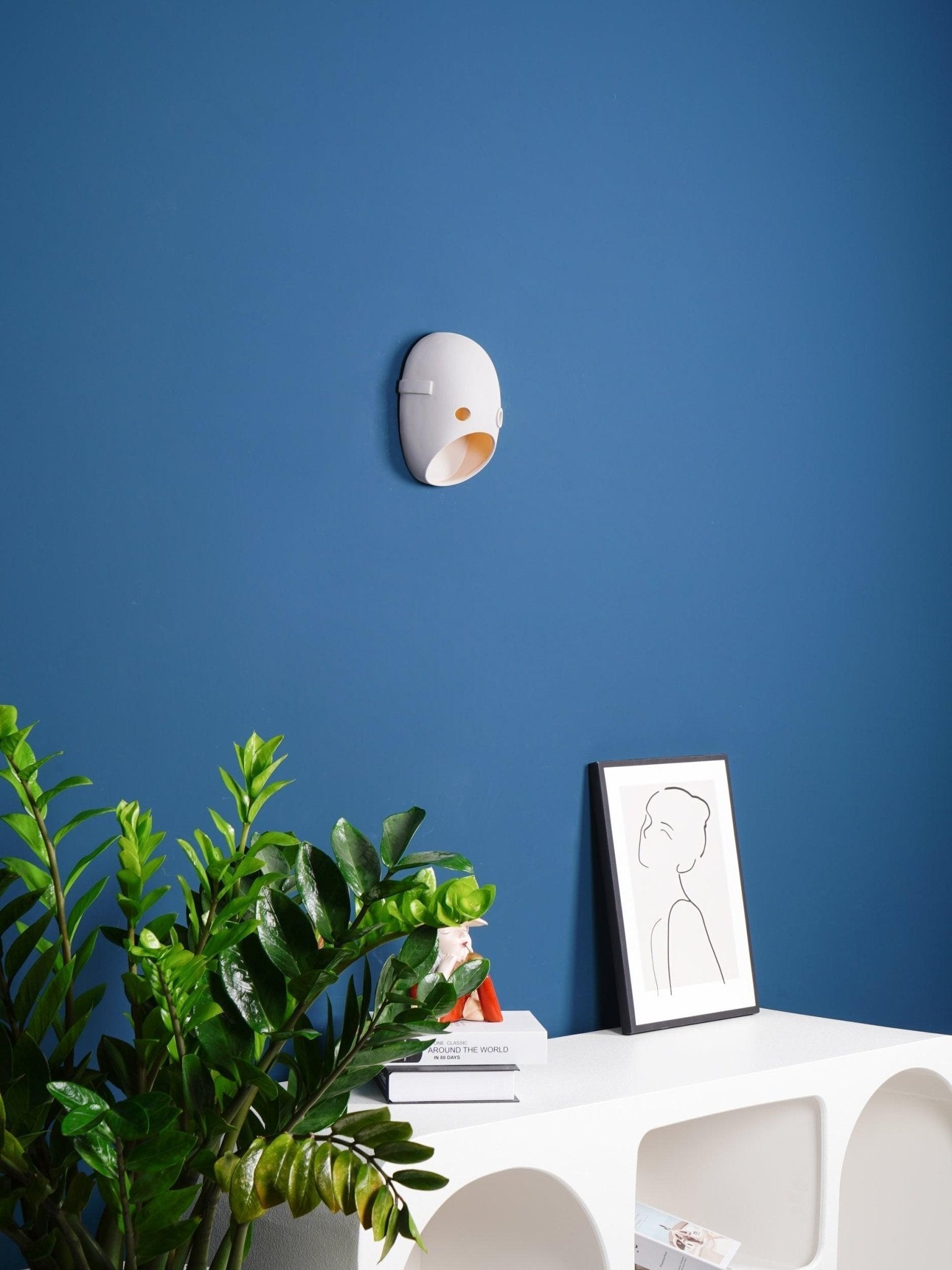 Mask Individual Creativity Resin Wall Light - Letslighting