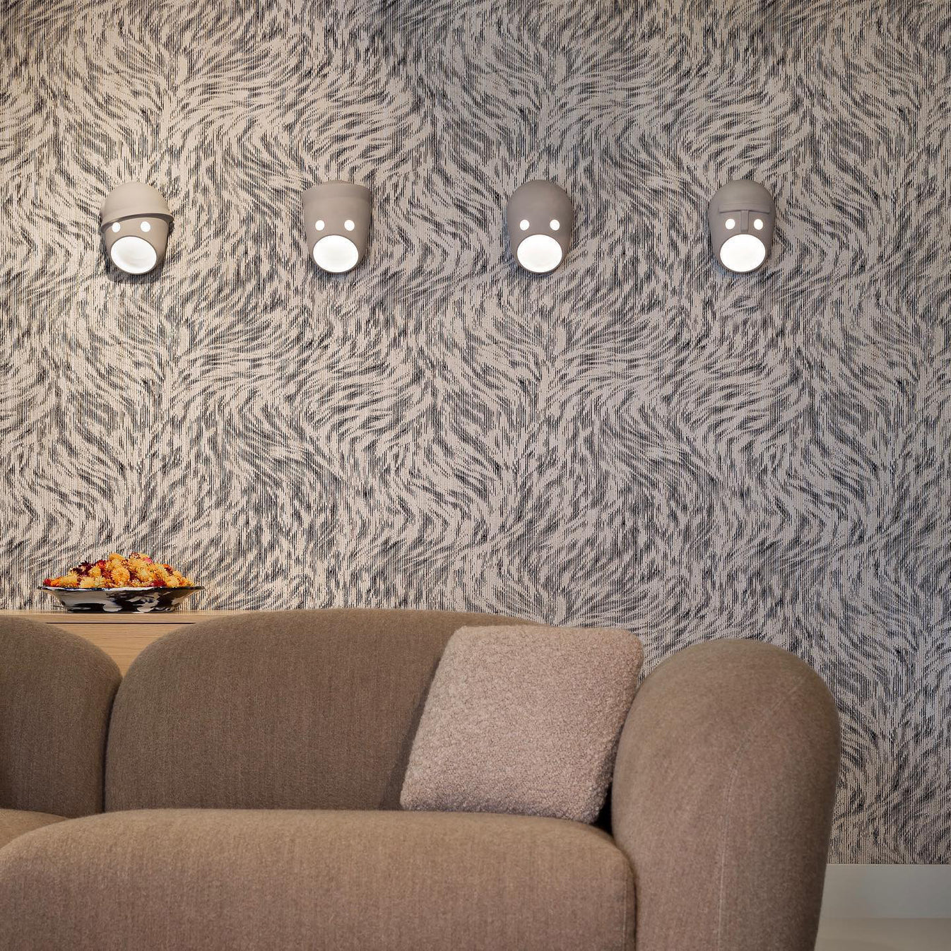 Mask Individual Creativity Resin Wall Light - Letslighting