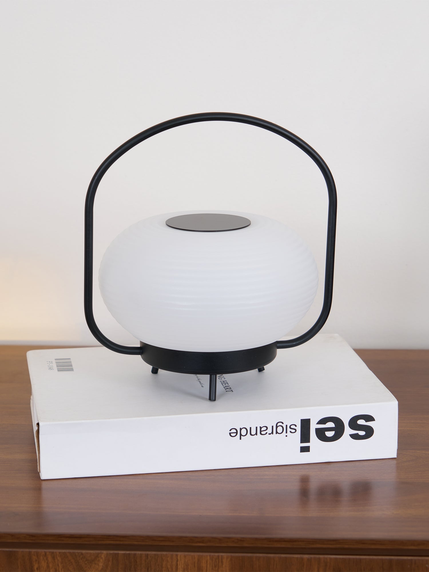 Andrea Minimalist Table Lamp - Letslighting
