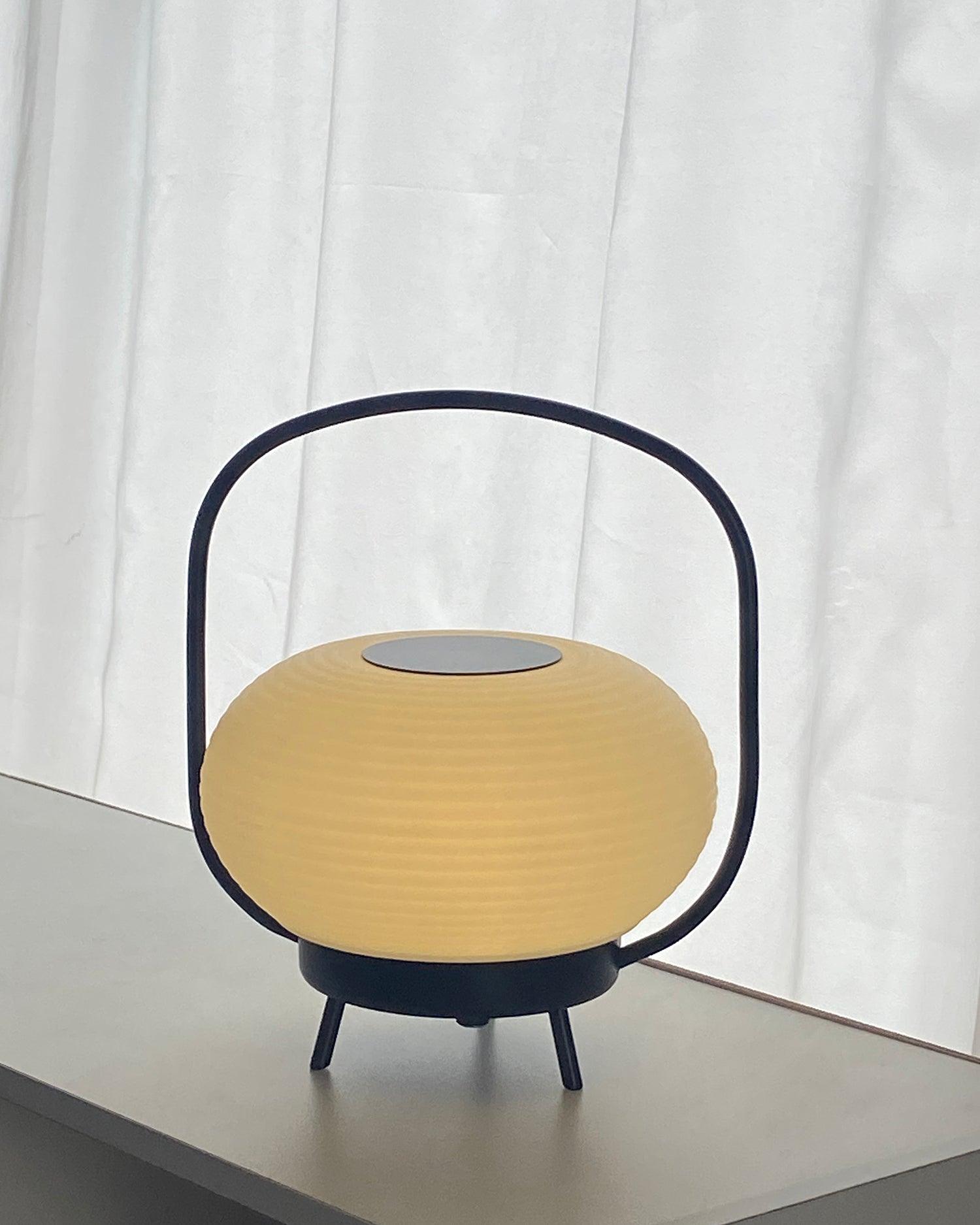 Andrea Minimalist Table Lamp - Letslighting