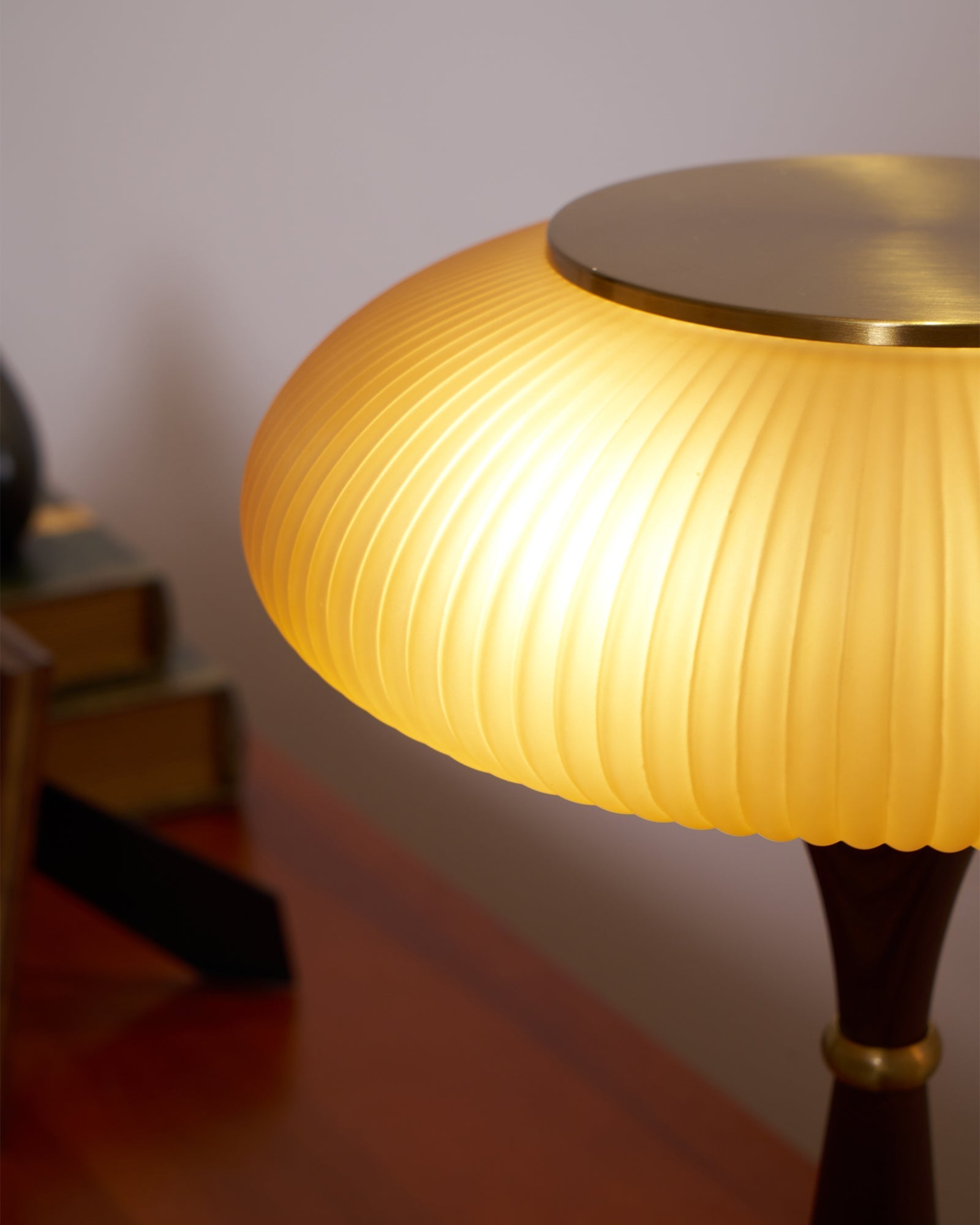 Orton Wood Vintage Table Lamp - Letslighting
