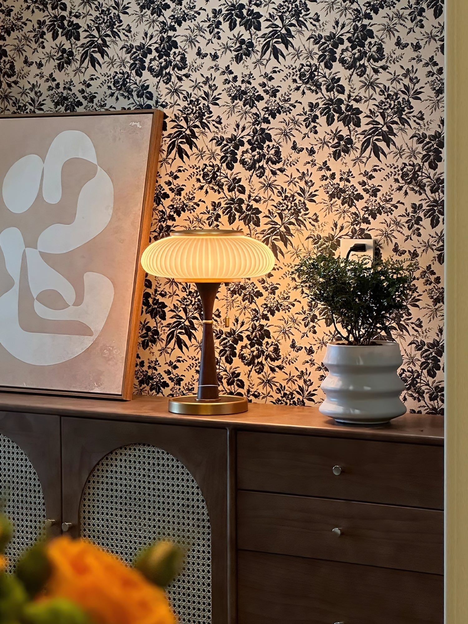 Orton Wood Vintage Table Lamp - Letslighting