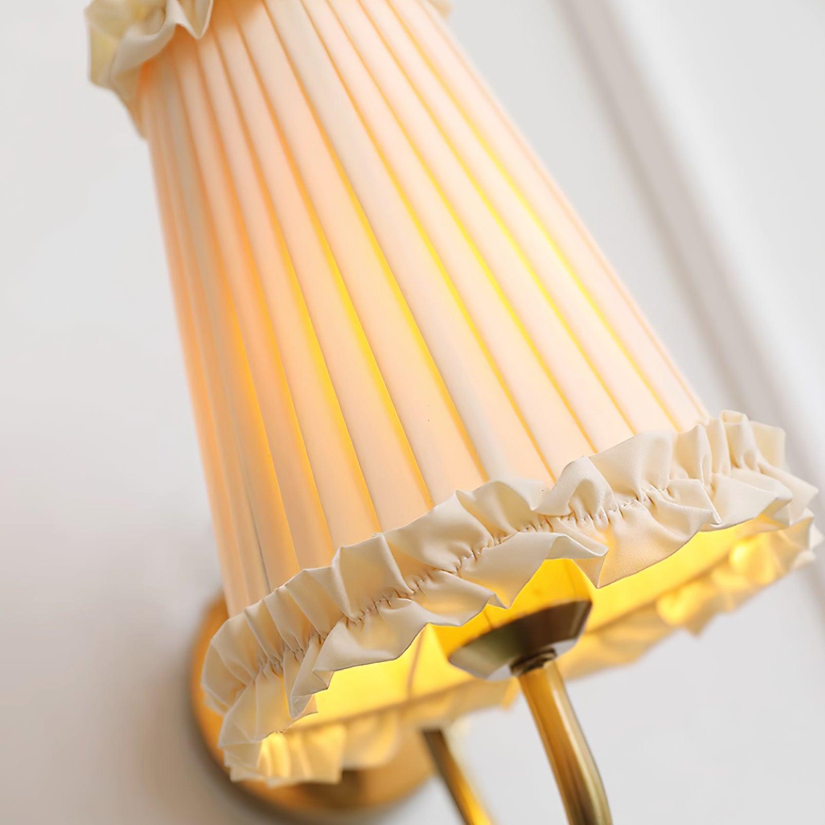 Mcveigh Refined Vintage Gold Finish Wall Lamp - Letslighting