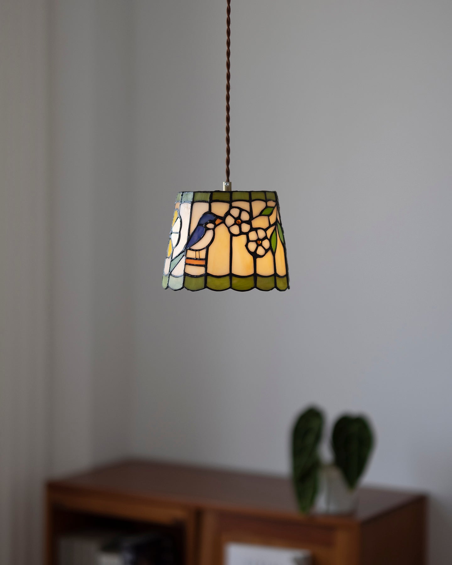 Tiffany Pendant Light Brid Blossom Glass - Letslighting