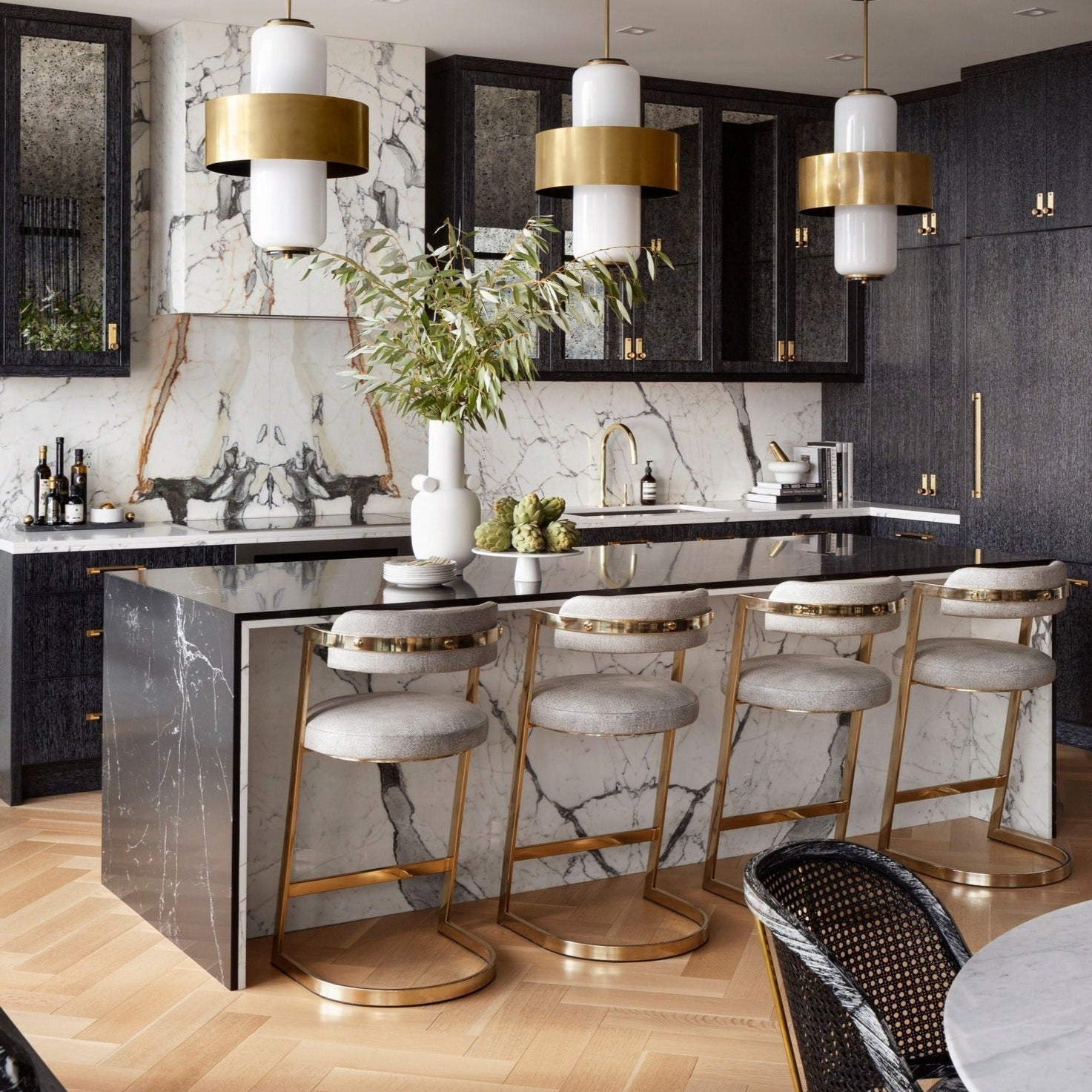 Vavinisra Modern Minimalist Glass Pendant Lamp - Letslighting