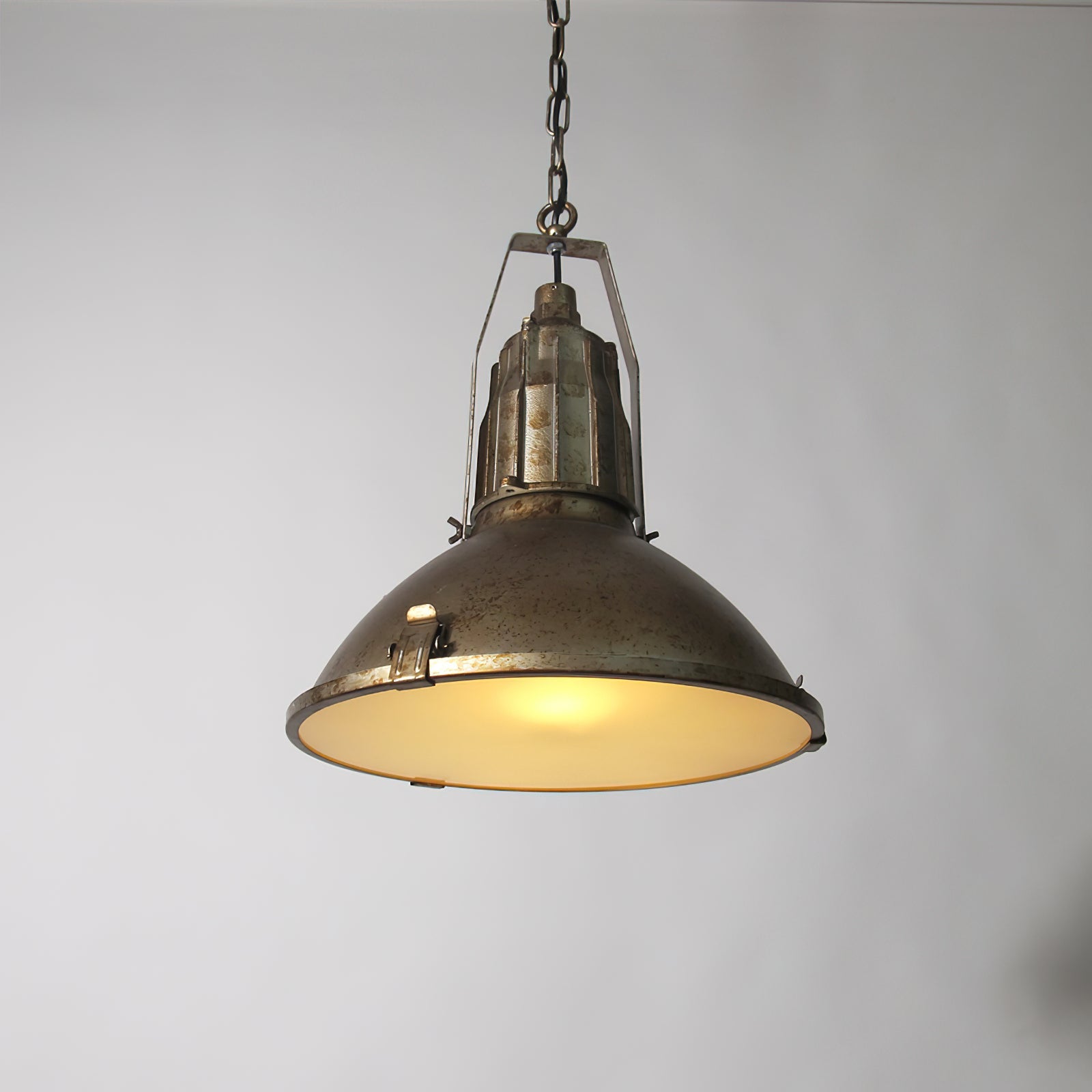 Coshae Vintage Industrial Glass Pendant Light - Letslighting