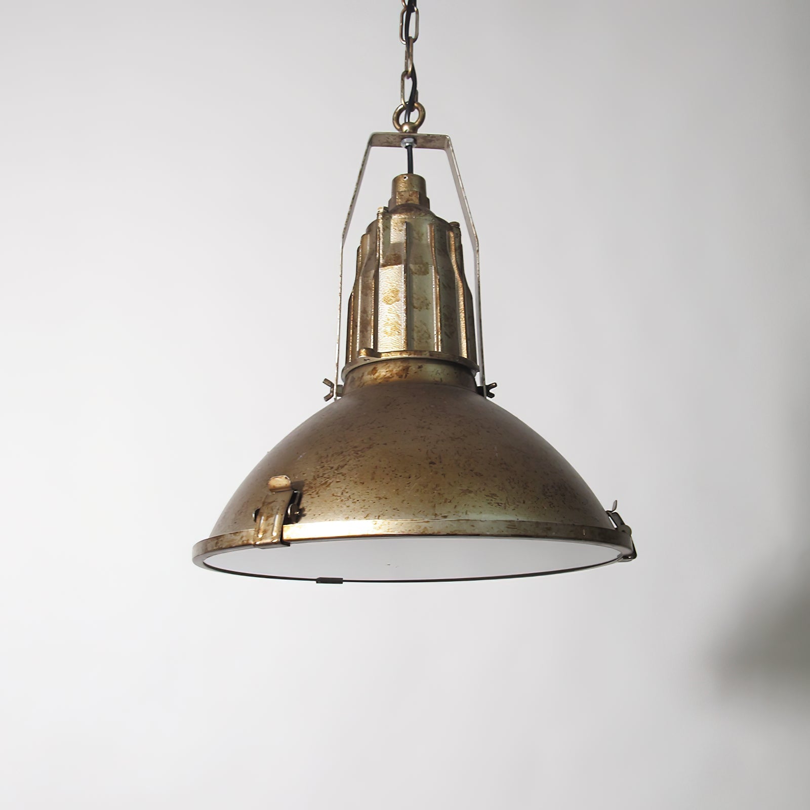 Coshae Vintage Industrial Glass Pendant Light - Letslighting