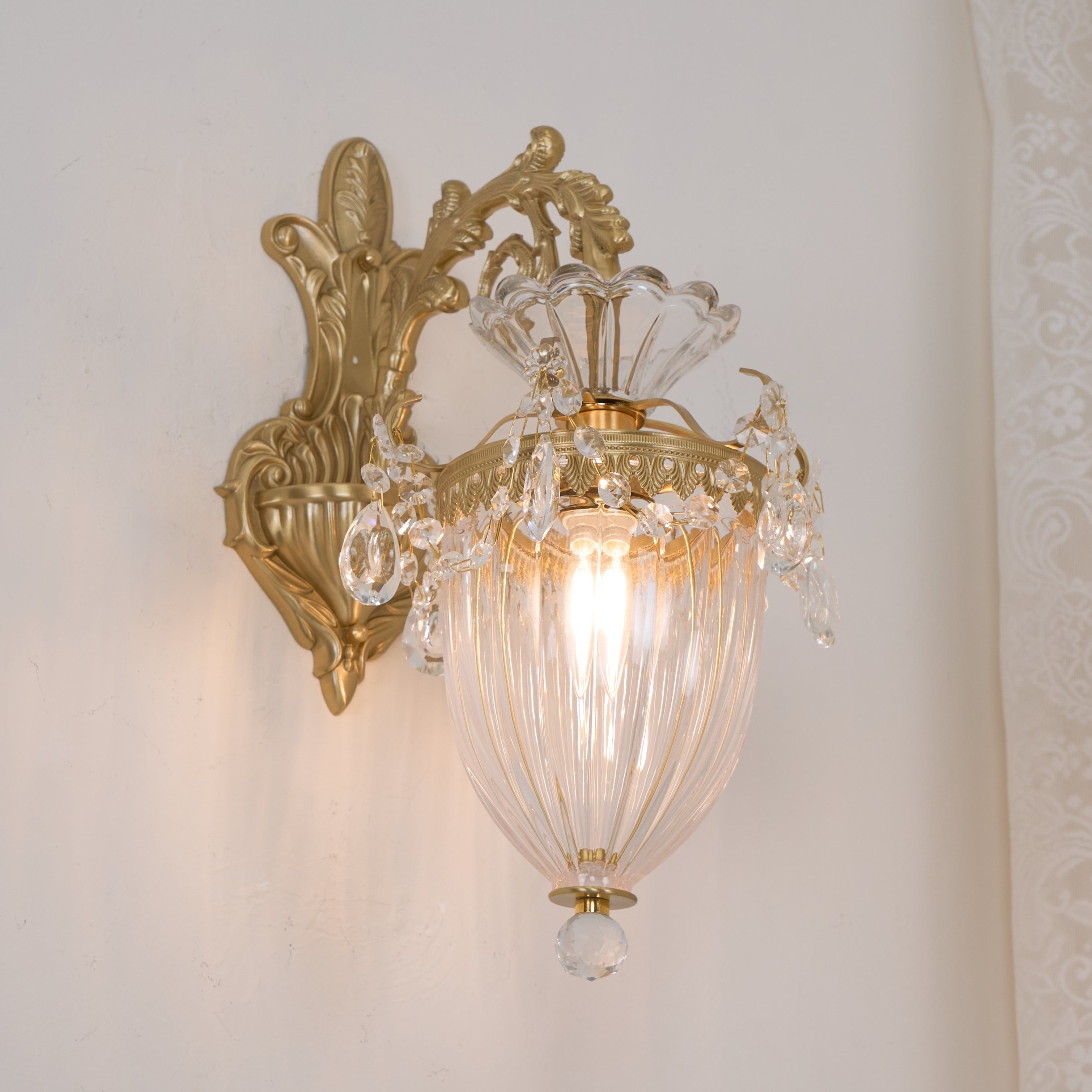 Elosia Gold Double Wall Lamp - Letslighting