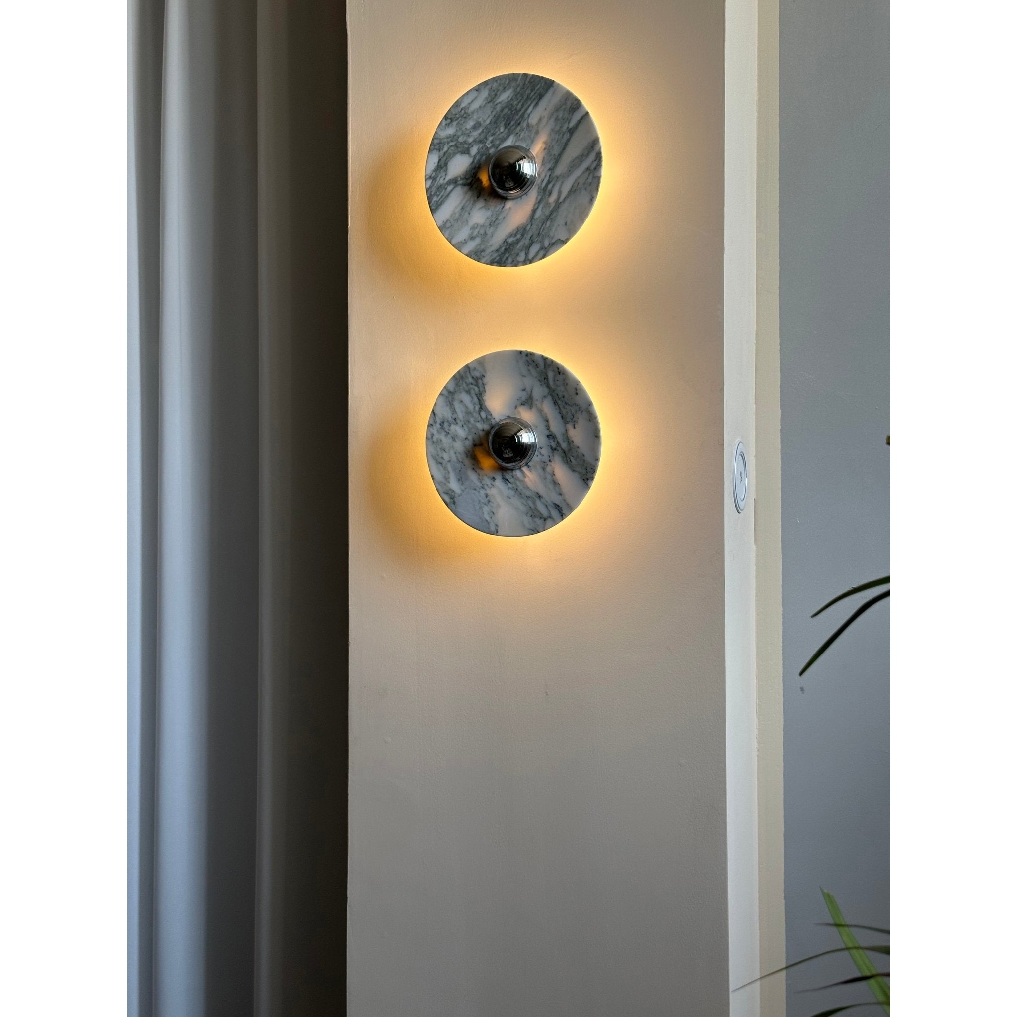 Messier Marble Wall Lamp - Blowlighting