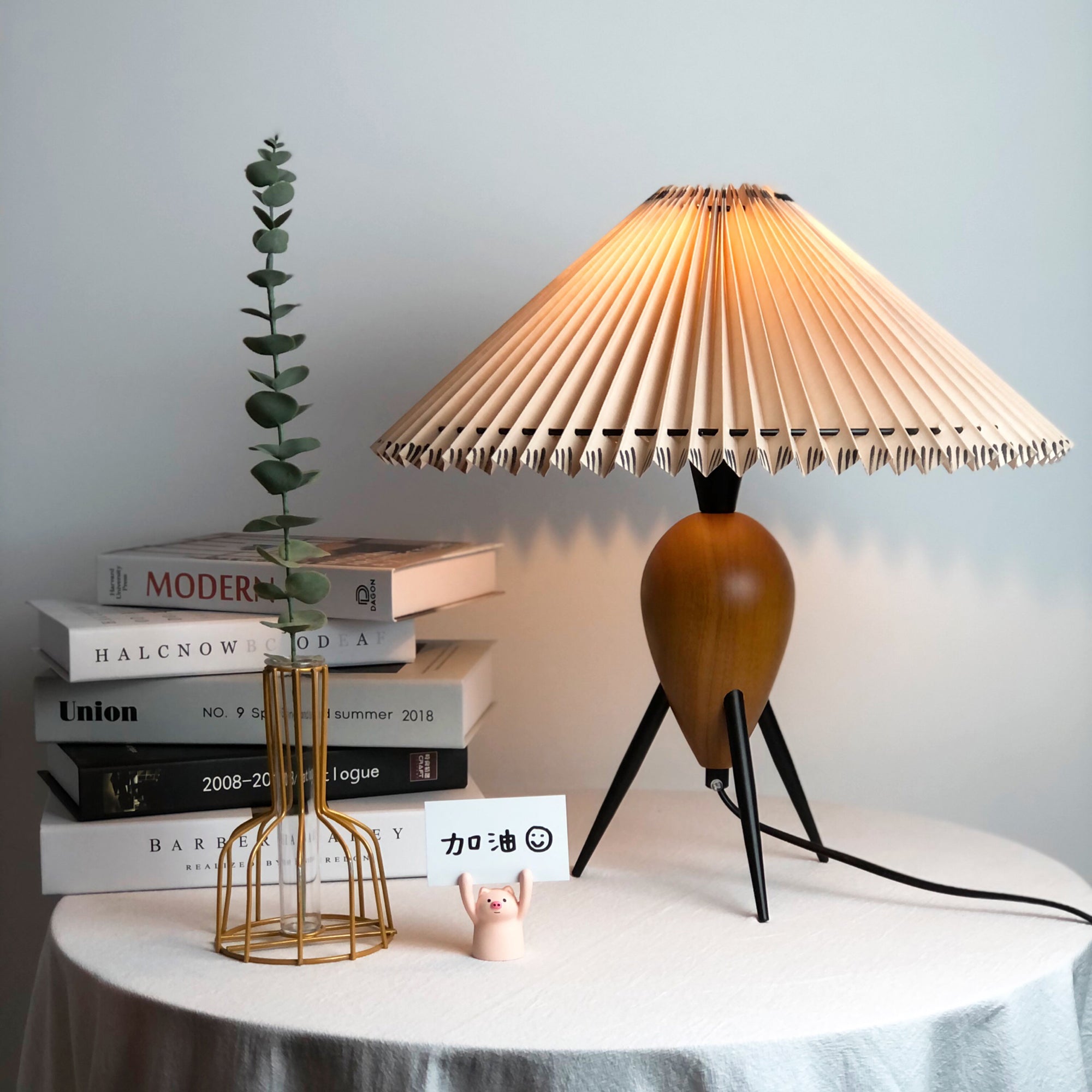 Elyse Wood & Fabric Retro Table Lamp - Letslighting