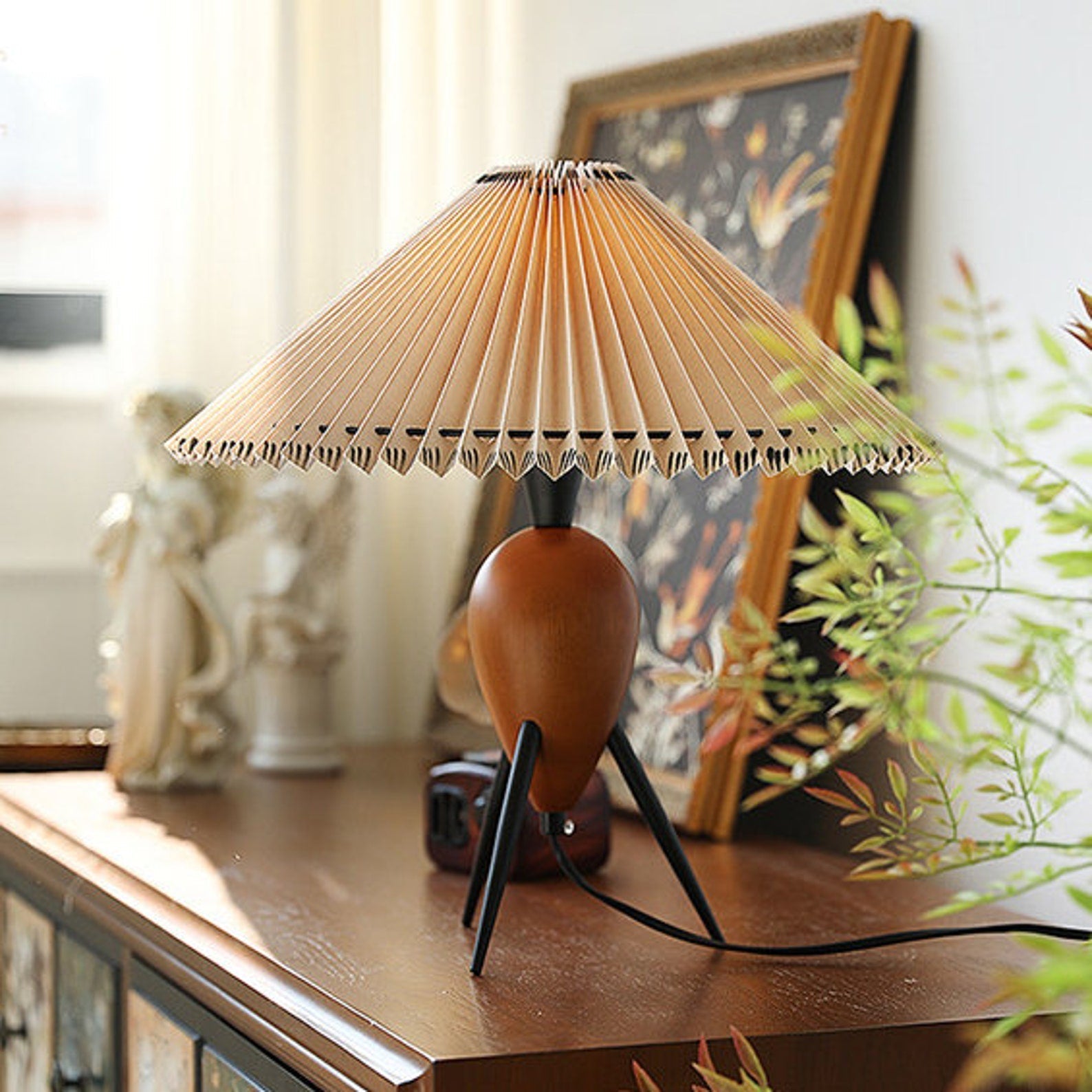 Elyse Wood & Fabric Retro Table Lamp - Letslighting