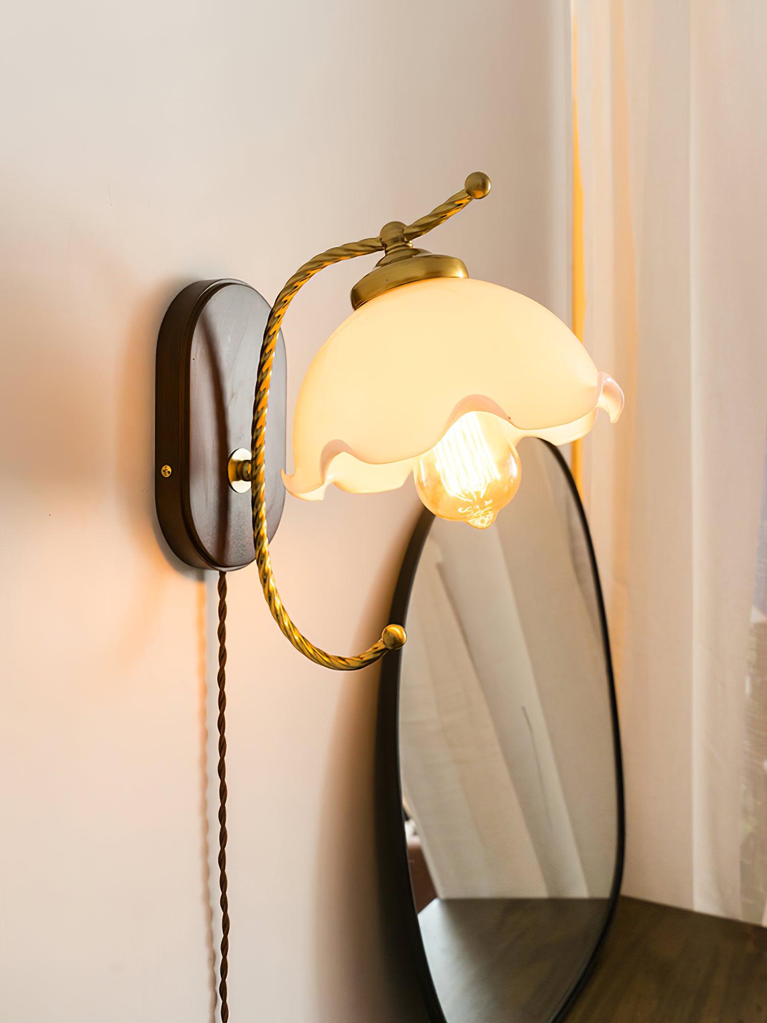 Olyss Wood Vintage Wall Lamp - Letslighting