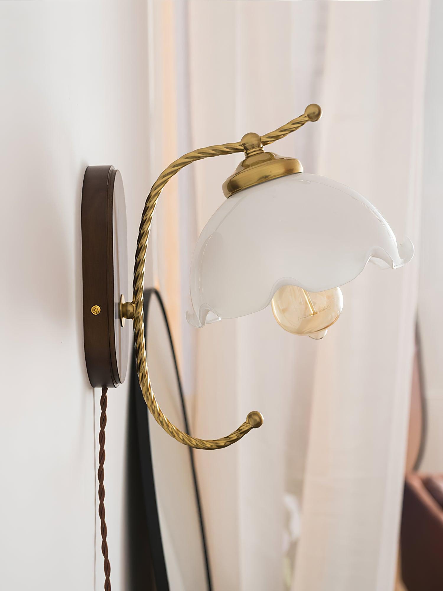 Olyss Wood Vintage Wall Lamp - Letslighting