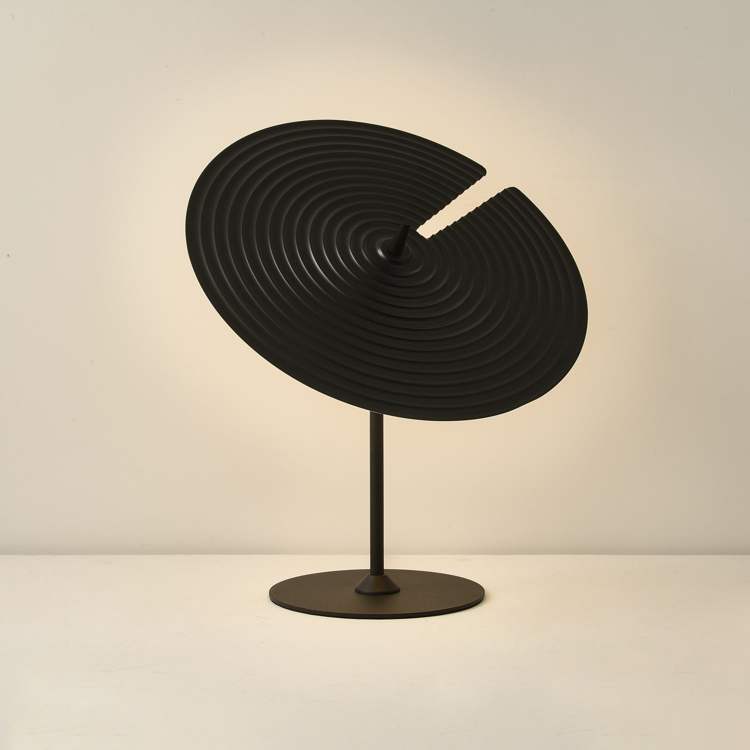 Symphony Table Lamp - Blowlighting