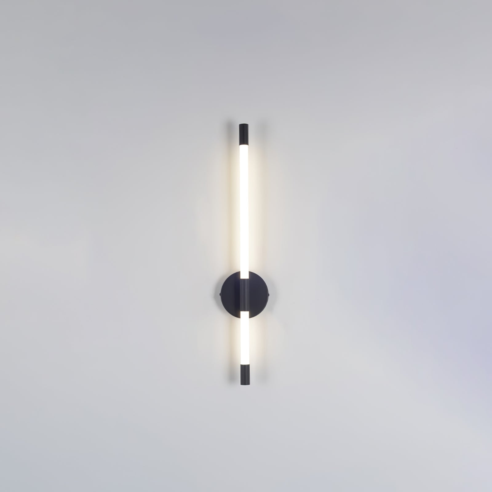 Cithayra Classic Minimalist Vertical Sconce Wall lamp - Letslighting