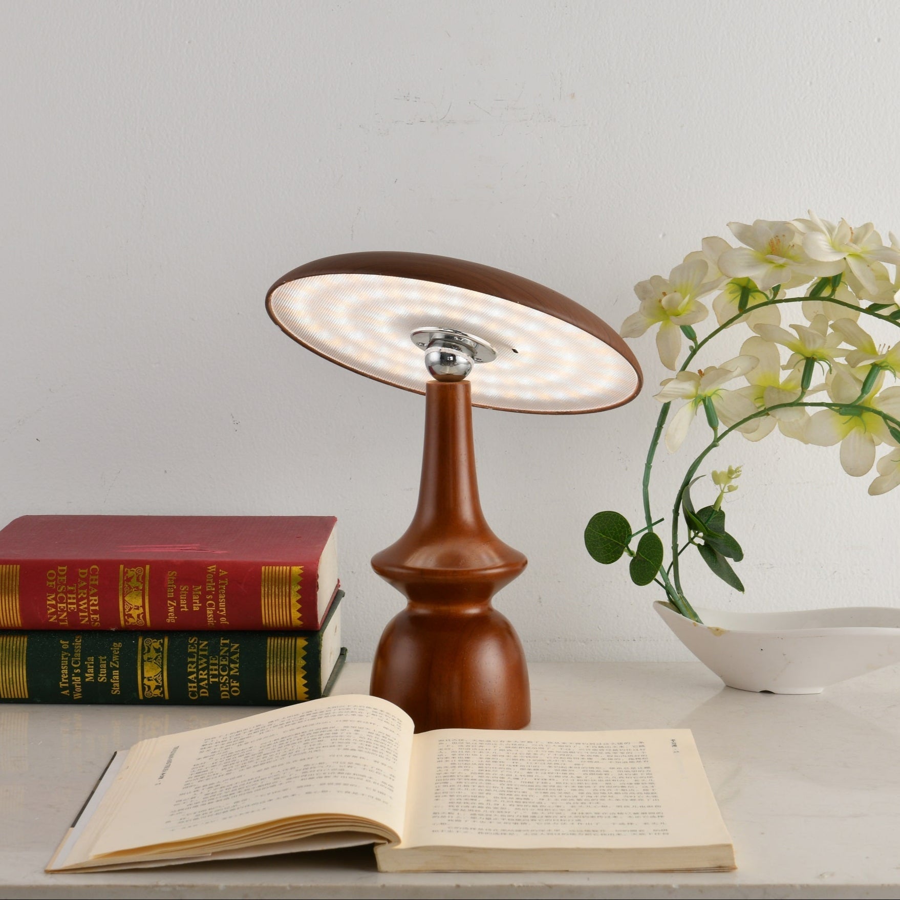 Orbis Vintage Wood Table Lamp - Letslighting