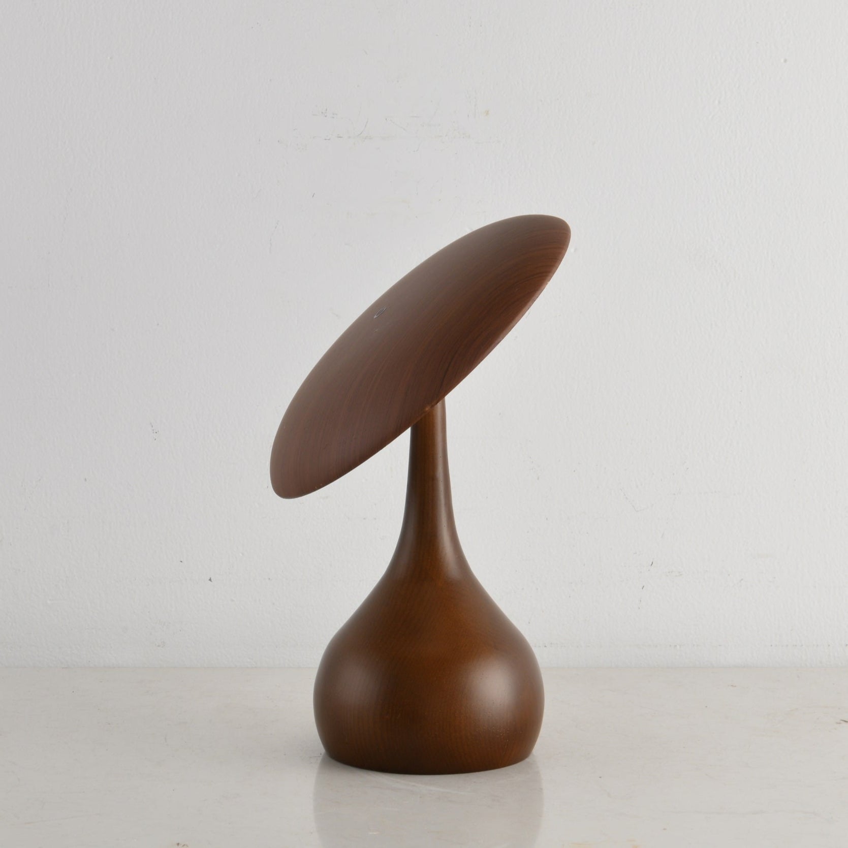 Orbis Vintage Wood Table Lamp - Letslighting