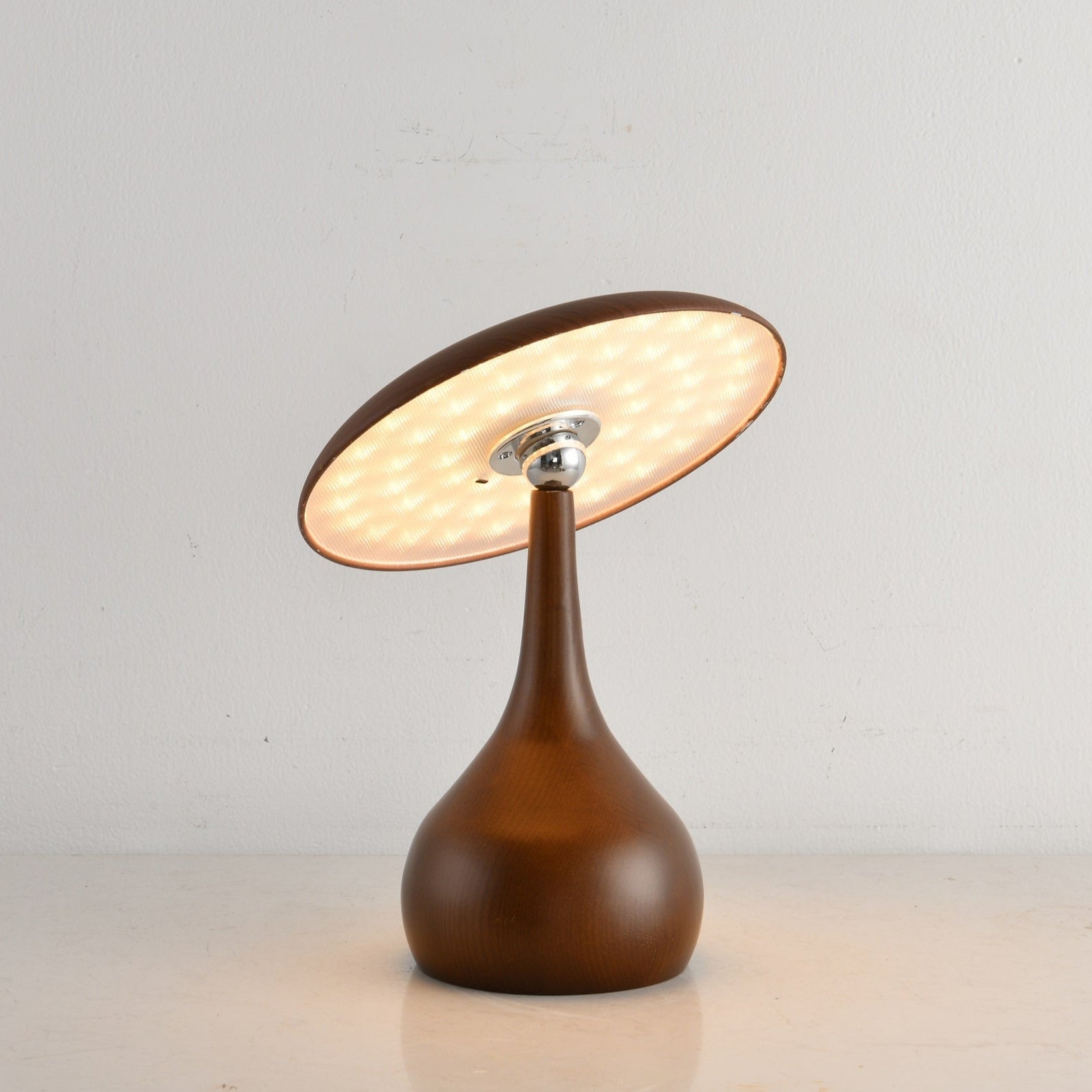 Orbis Vintage Wood Table Lamp - Letslighting