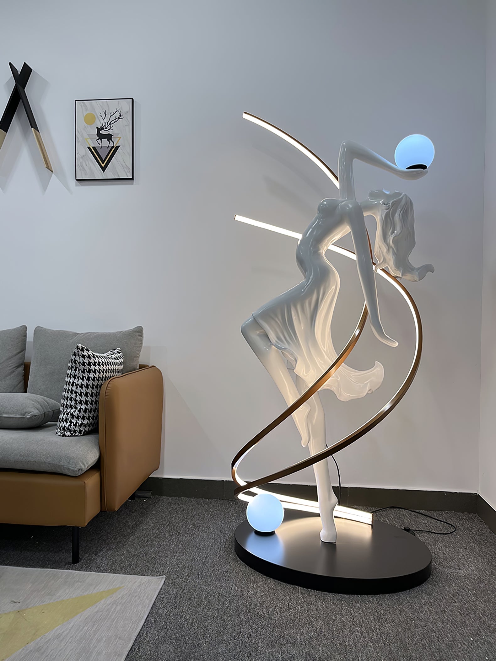 Lustra Floor Lamp Goddess Statue Elegant - Letslighting