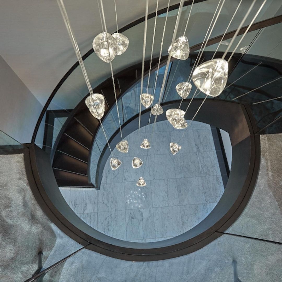 Avynor Postmodern Luxury Cherry Crystal Pendant Lamp - Letslighting