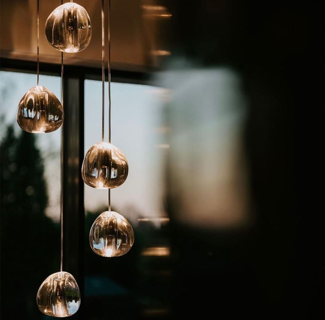 Avynor Postmodern Luxury Cherry Crystal Pendant Lamp - Letslighting
