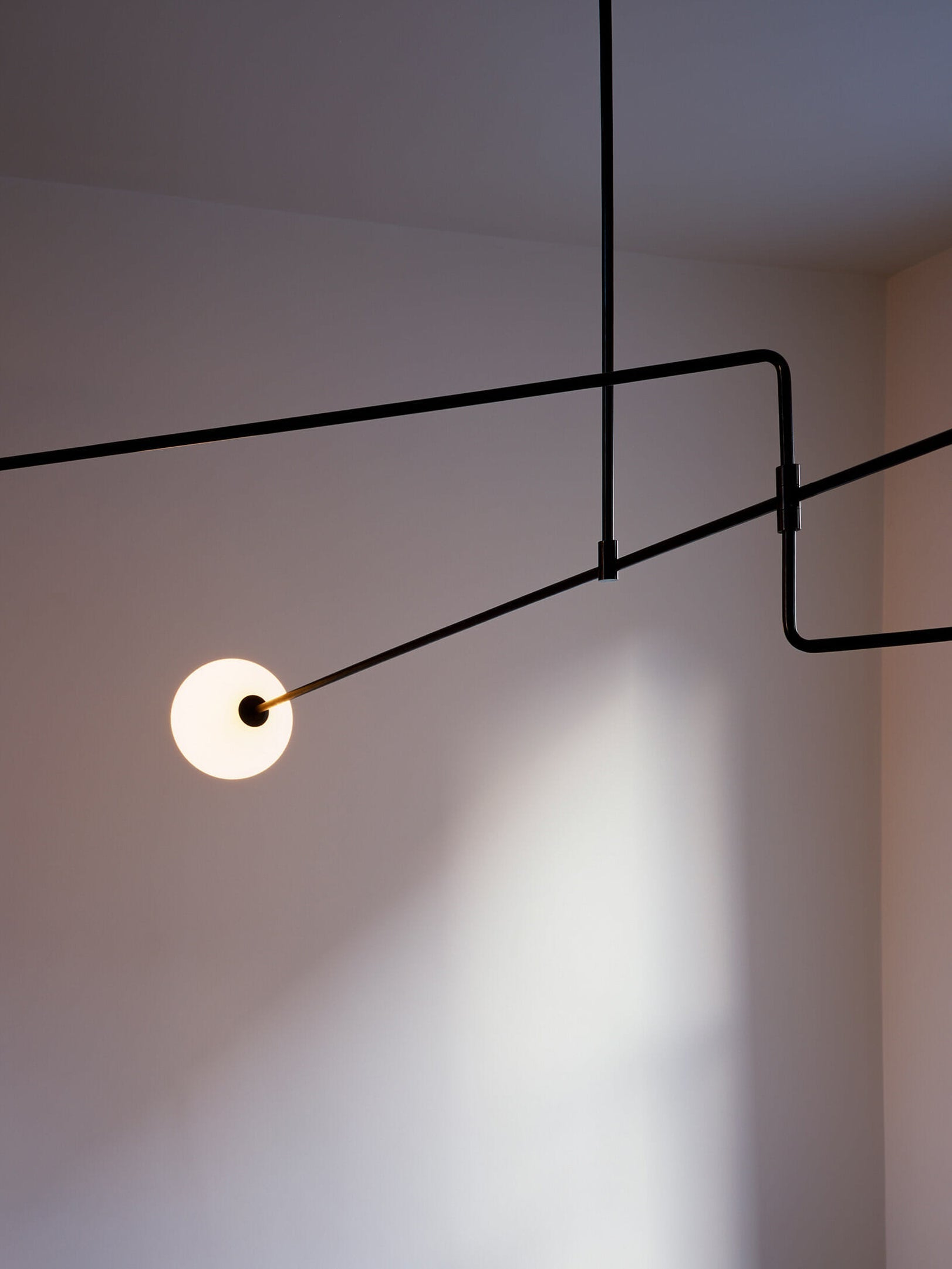 Lustra Chandelier Mobile Black Minimalist - Letslighting