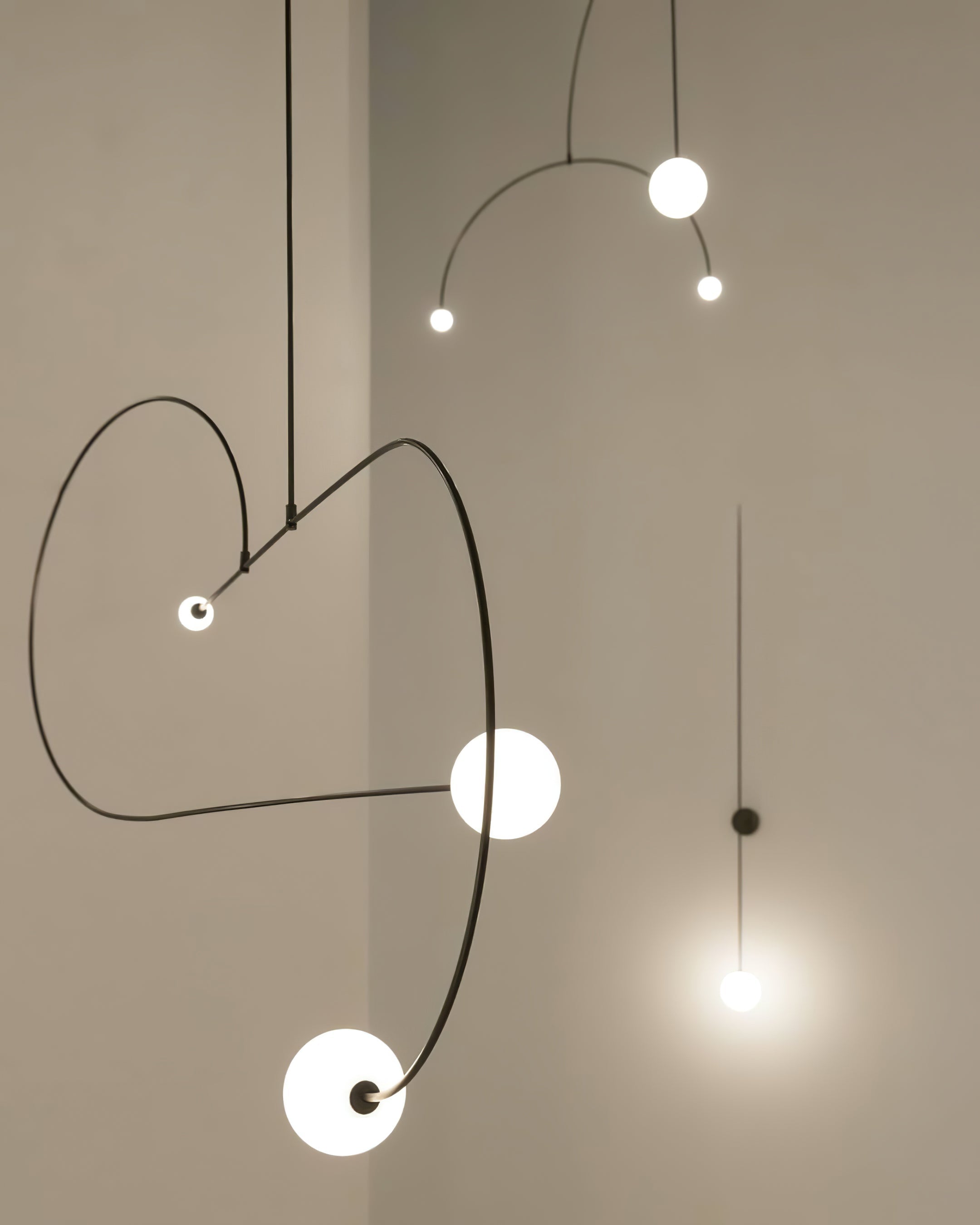 Gizmo Modern Minimalist Mobile Glass Wall Lamp - Letslighting