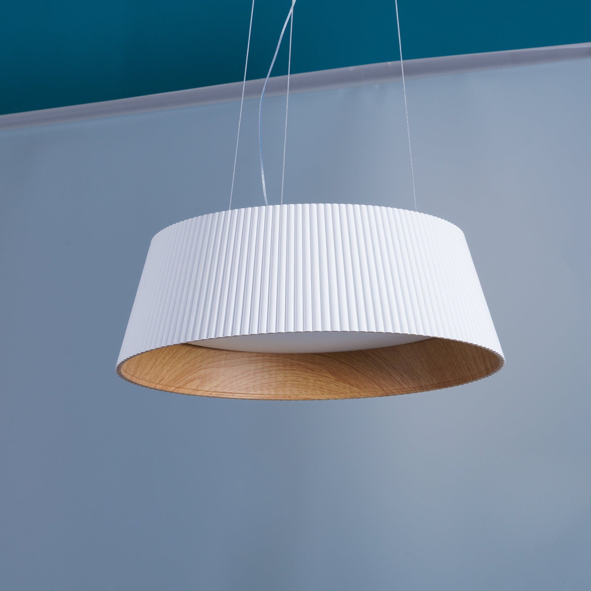Calyreca Classic Minimalistic Pendant Light - Letslighting