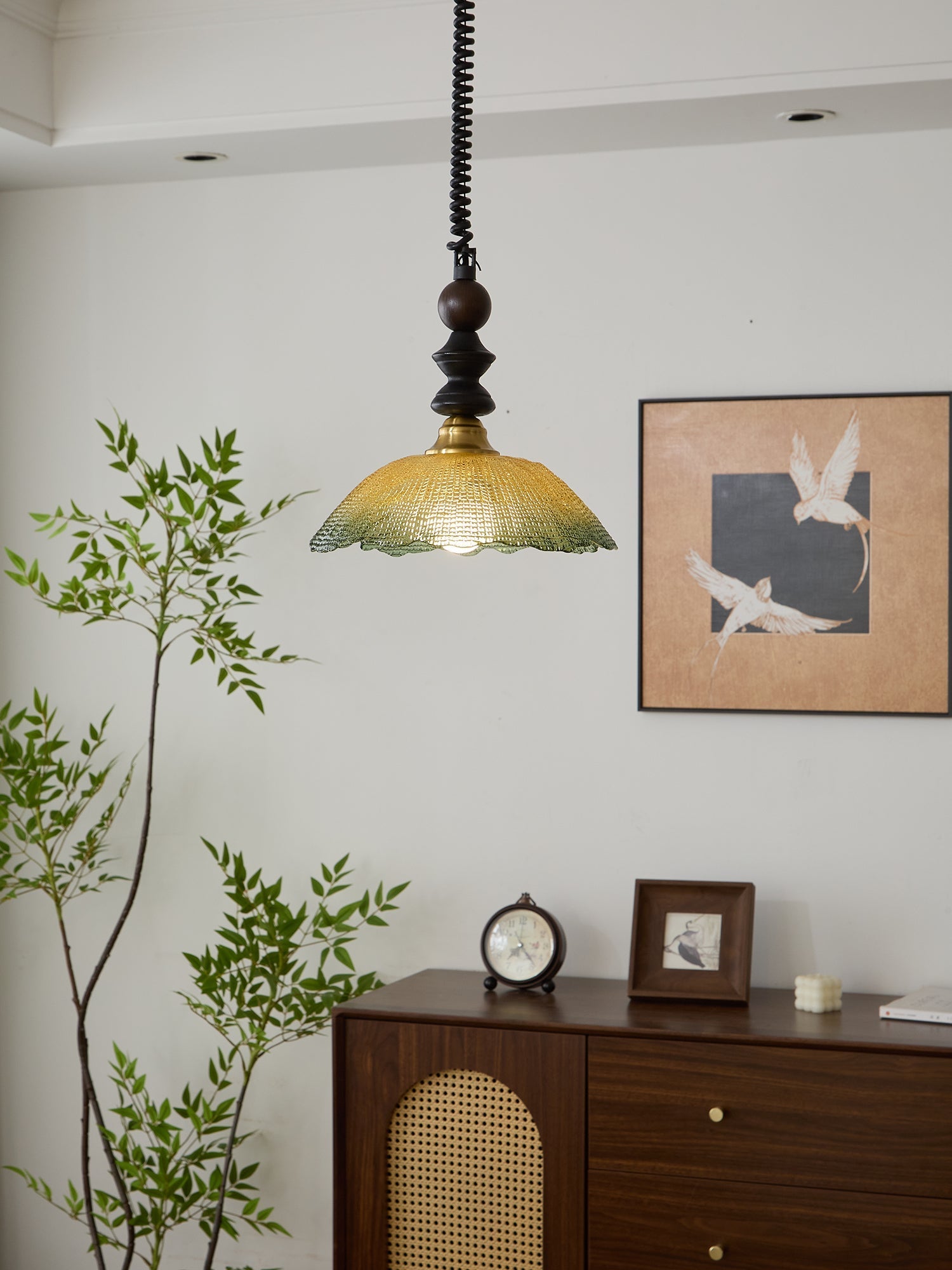 Nydoreth Elegance Vintage Art Wood Pendant Lamp - Letslighting