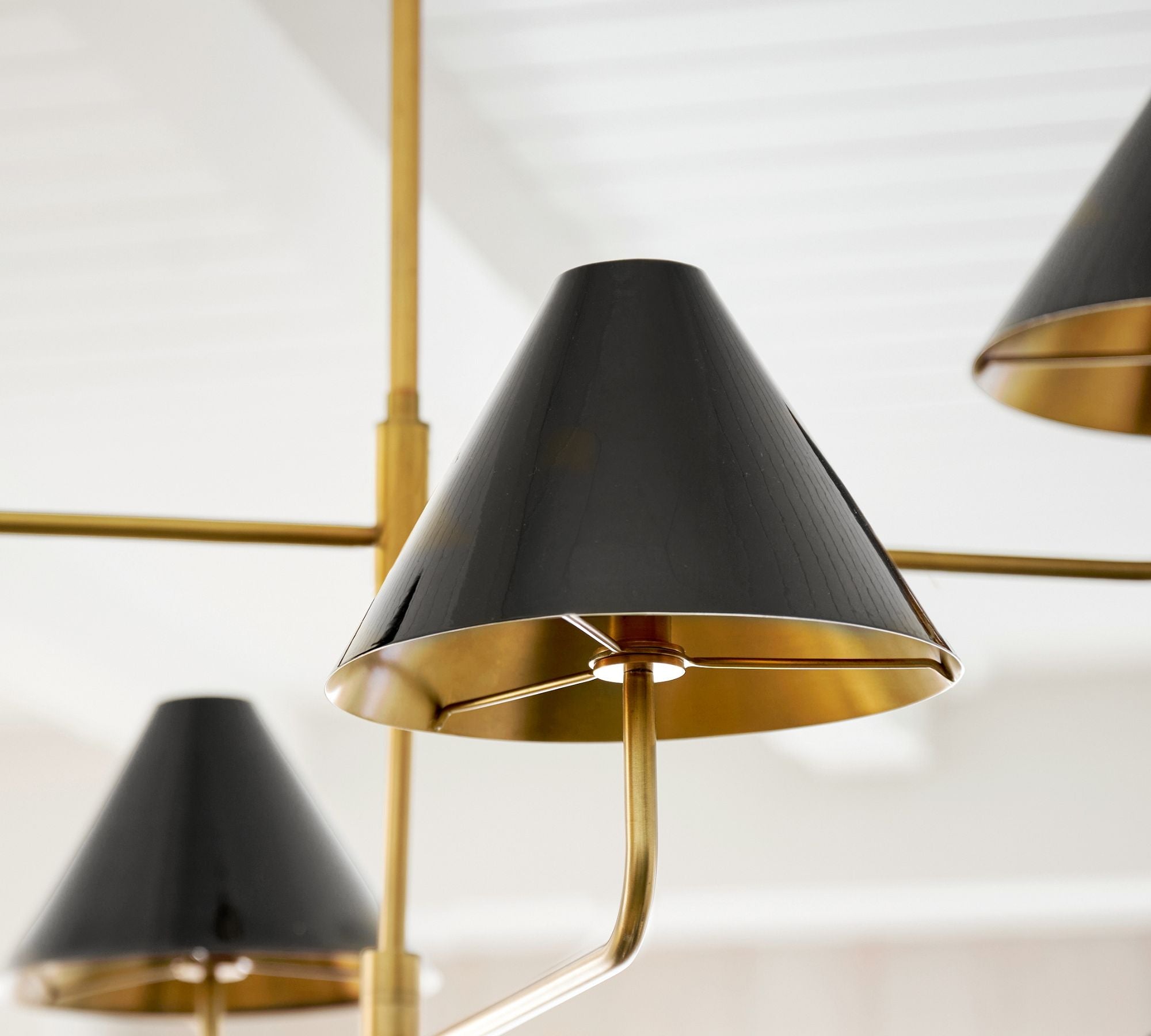 Zoruvyh Three Tier Vintage Industrial Fabric Chandelier - Letslighting