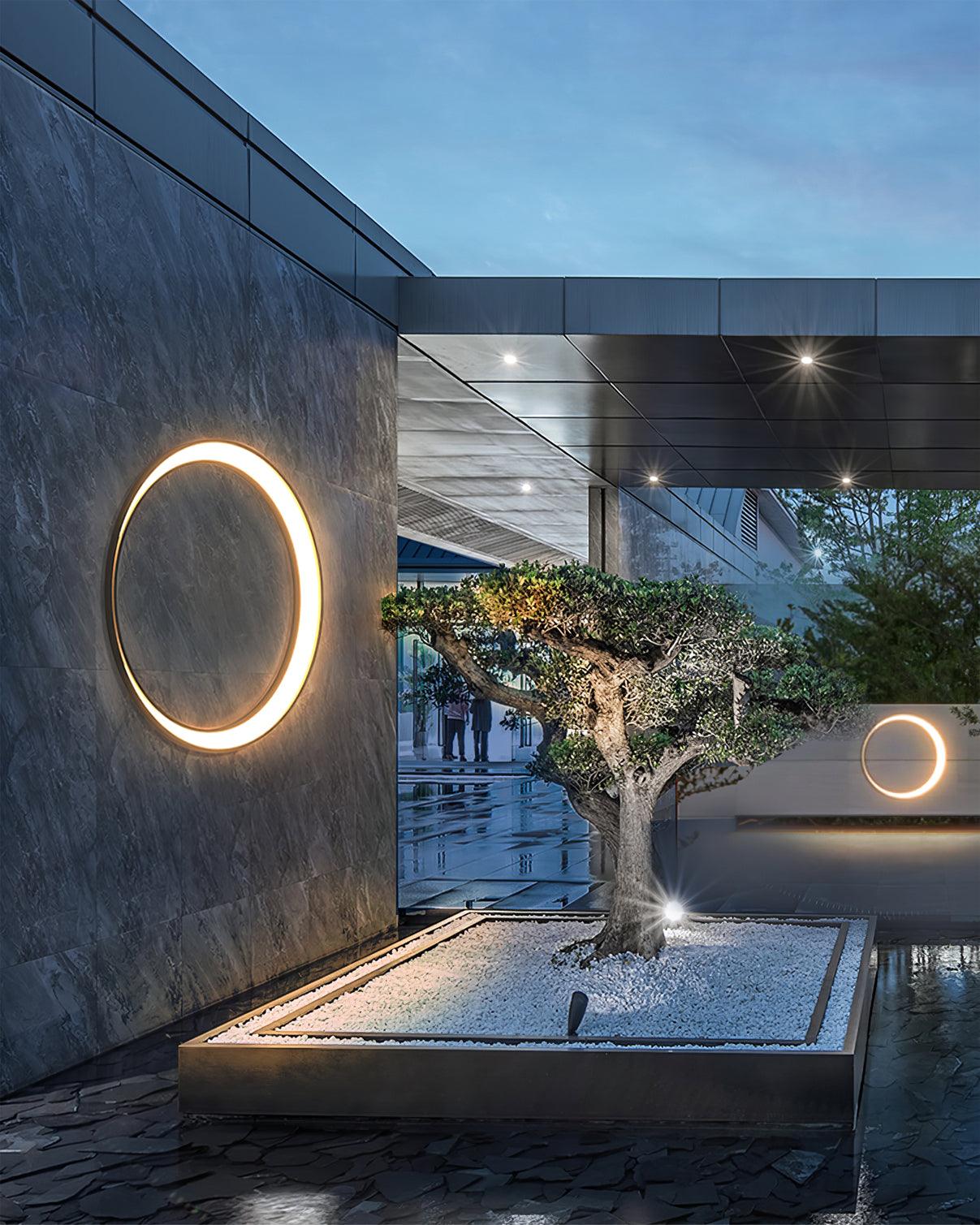 Zathee Circular LED Outdoor Wall Light - Letslighting