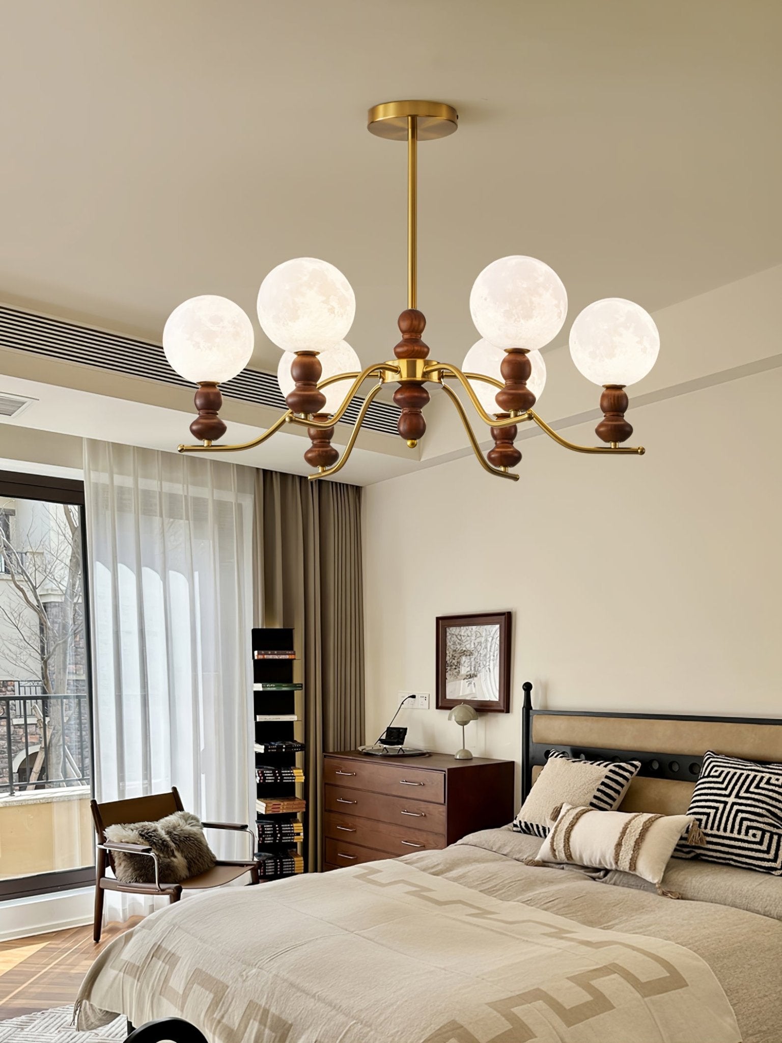 Lustra Chandelier Brass Wood Moon Globe Elegant - Letslighting