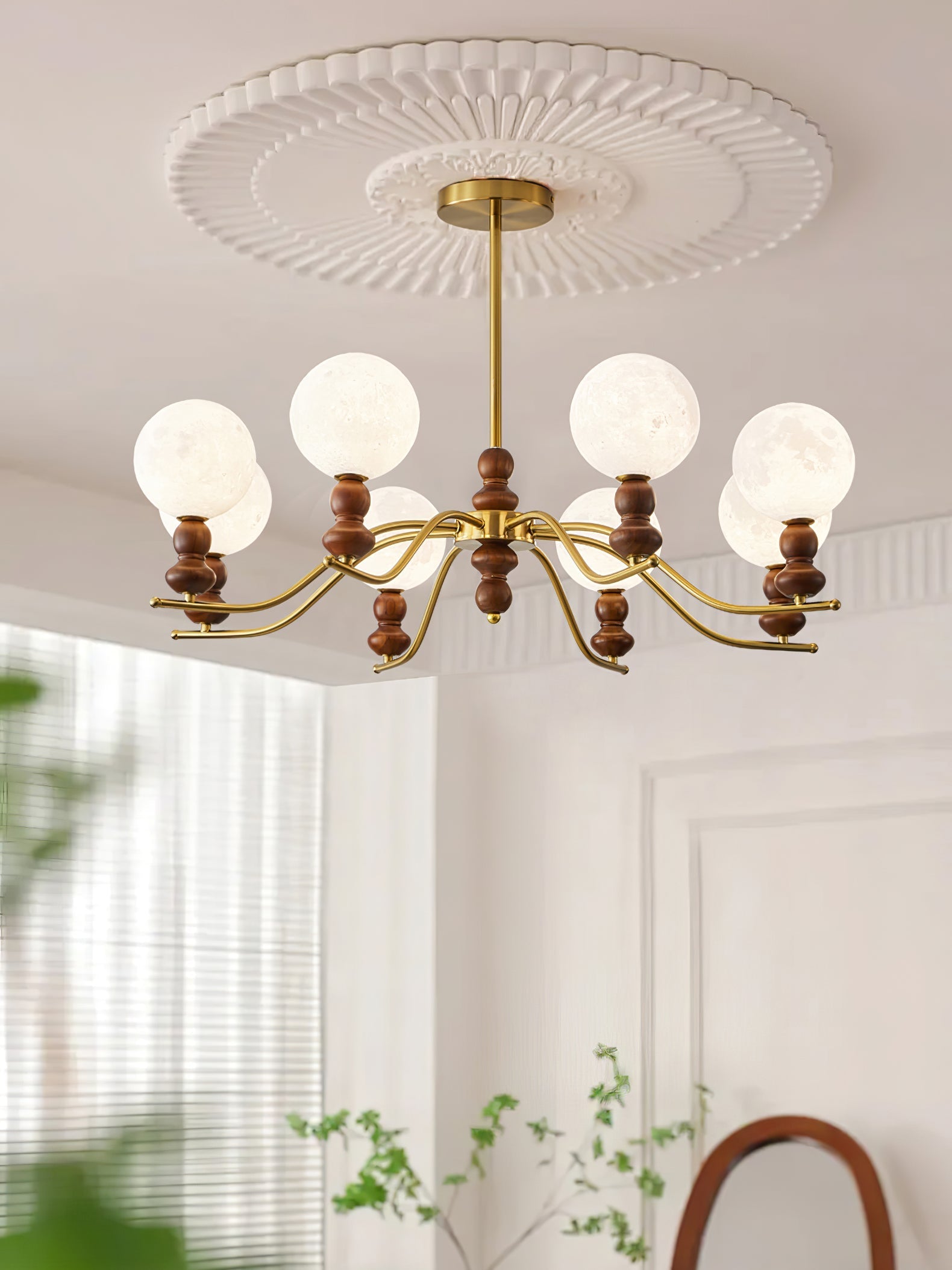 Lustra Chandelier Brass Wood Moon Globe Elegant - Letslighting