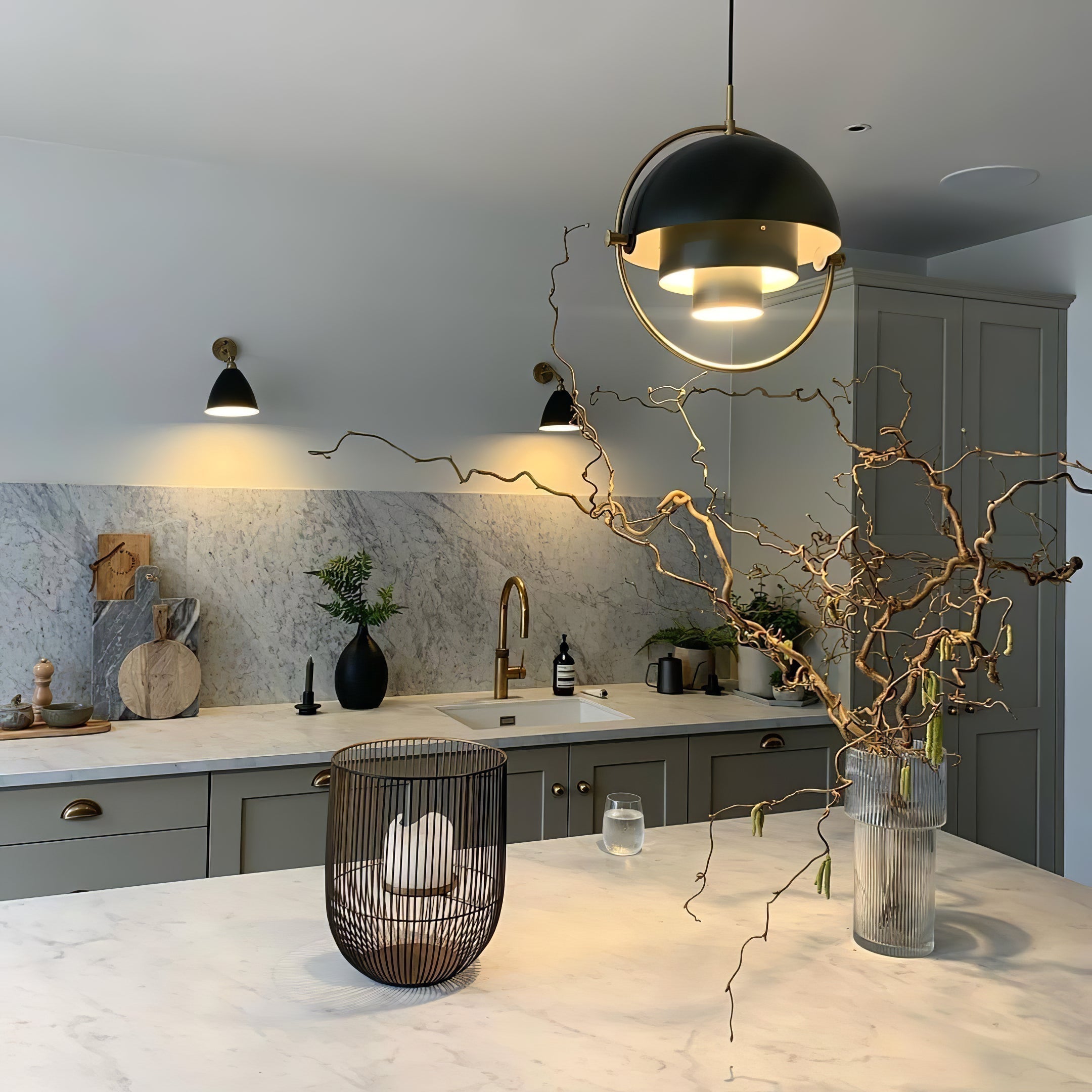 Lustra Pendant Lamp Deformed Ball Golden - Letslighting