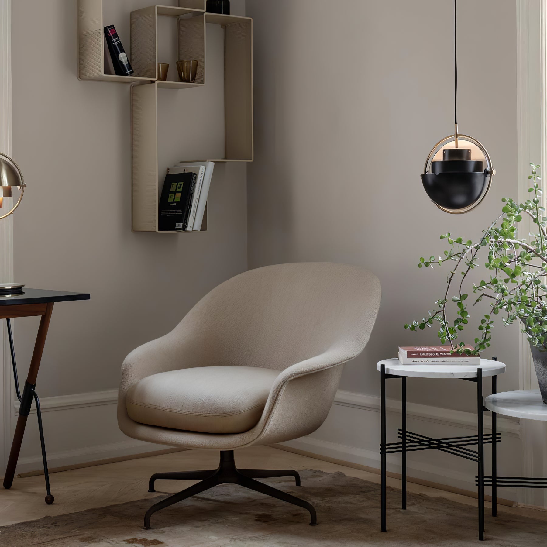 Lustra Pendant Lamp Deformed Ball Golden - Letslighting