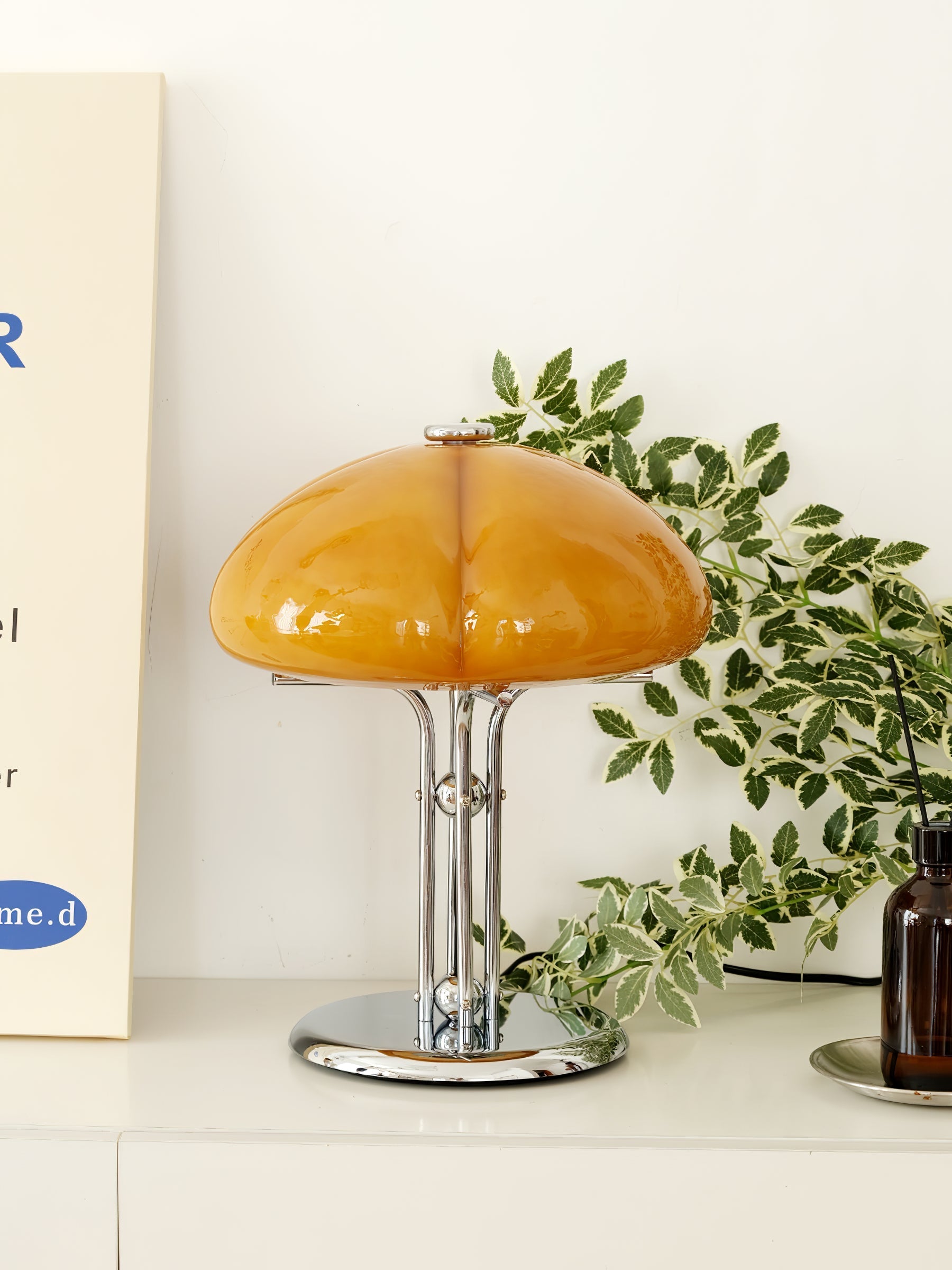 Isabella Modern Table Lamp - Letslighting