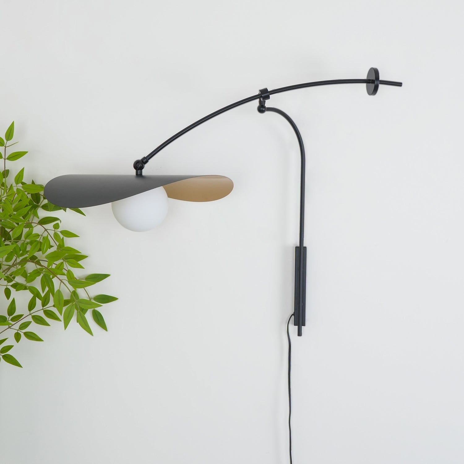 Embise Glass Minimalist Wall Lamp - Letslighting