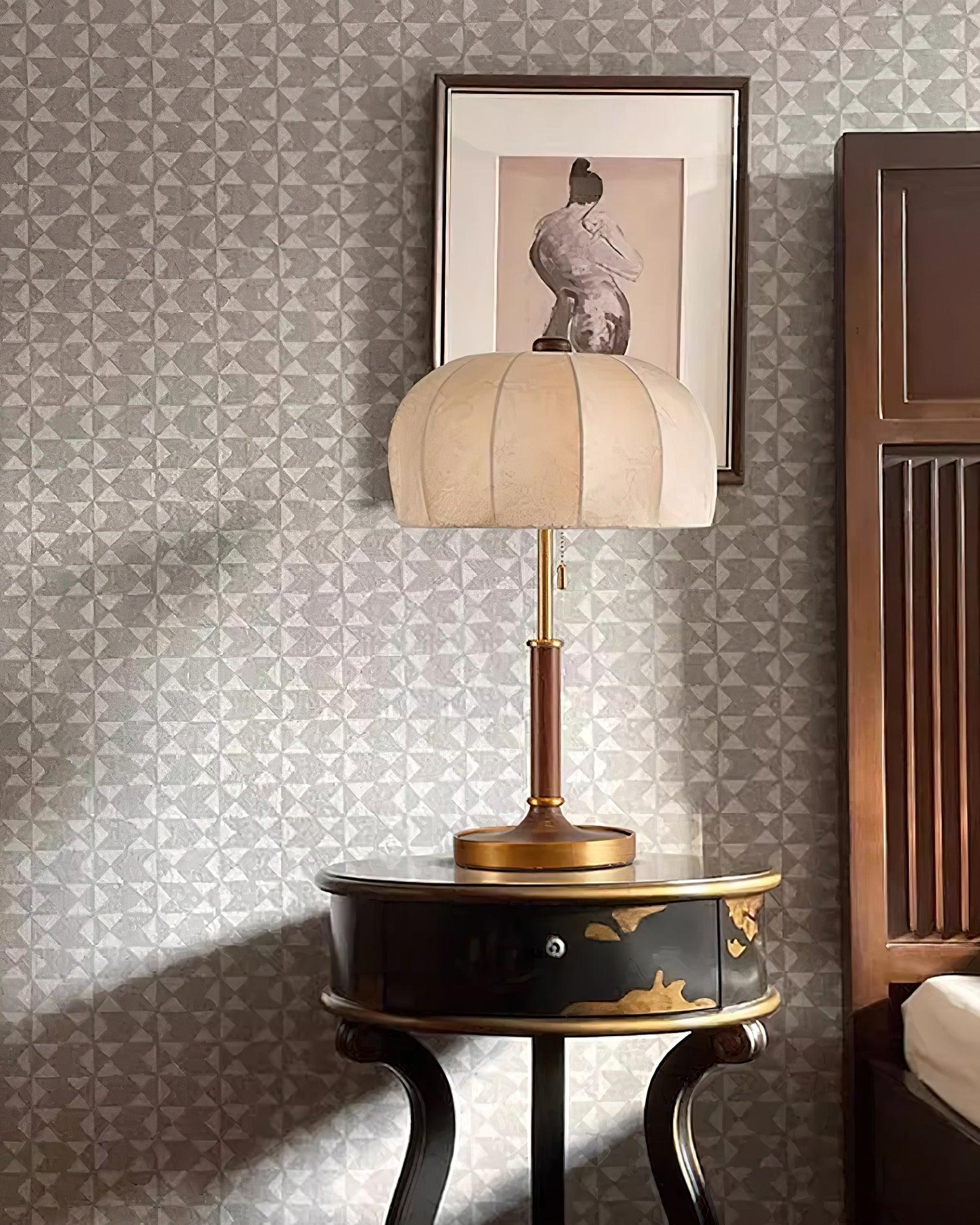 Liorian Wood Fabric Retro Table Lamp - Letslighting