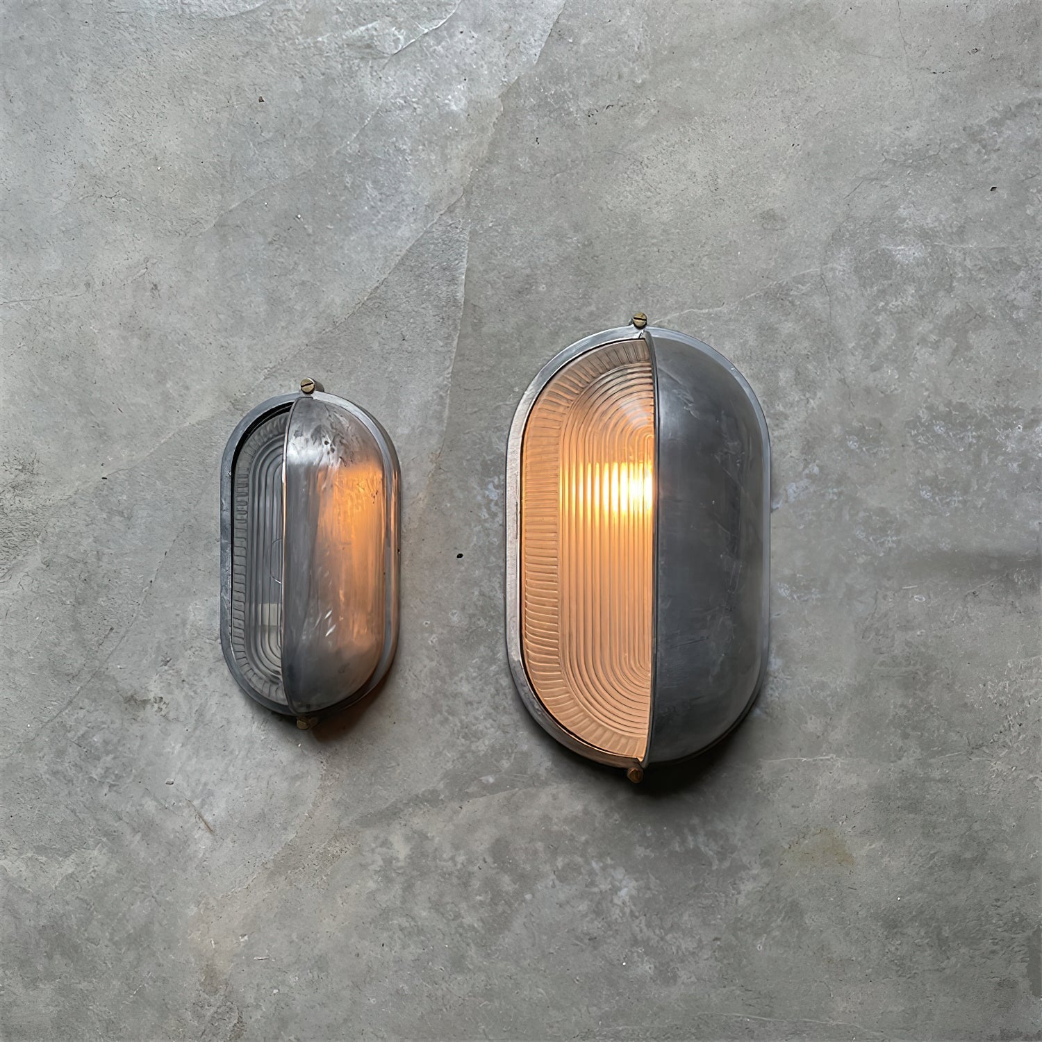 Ray Modern Round/Ellipse Outdoor Waterproof Wall Lamp, 2 Colors